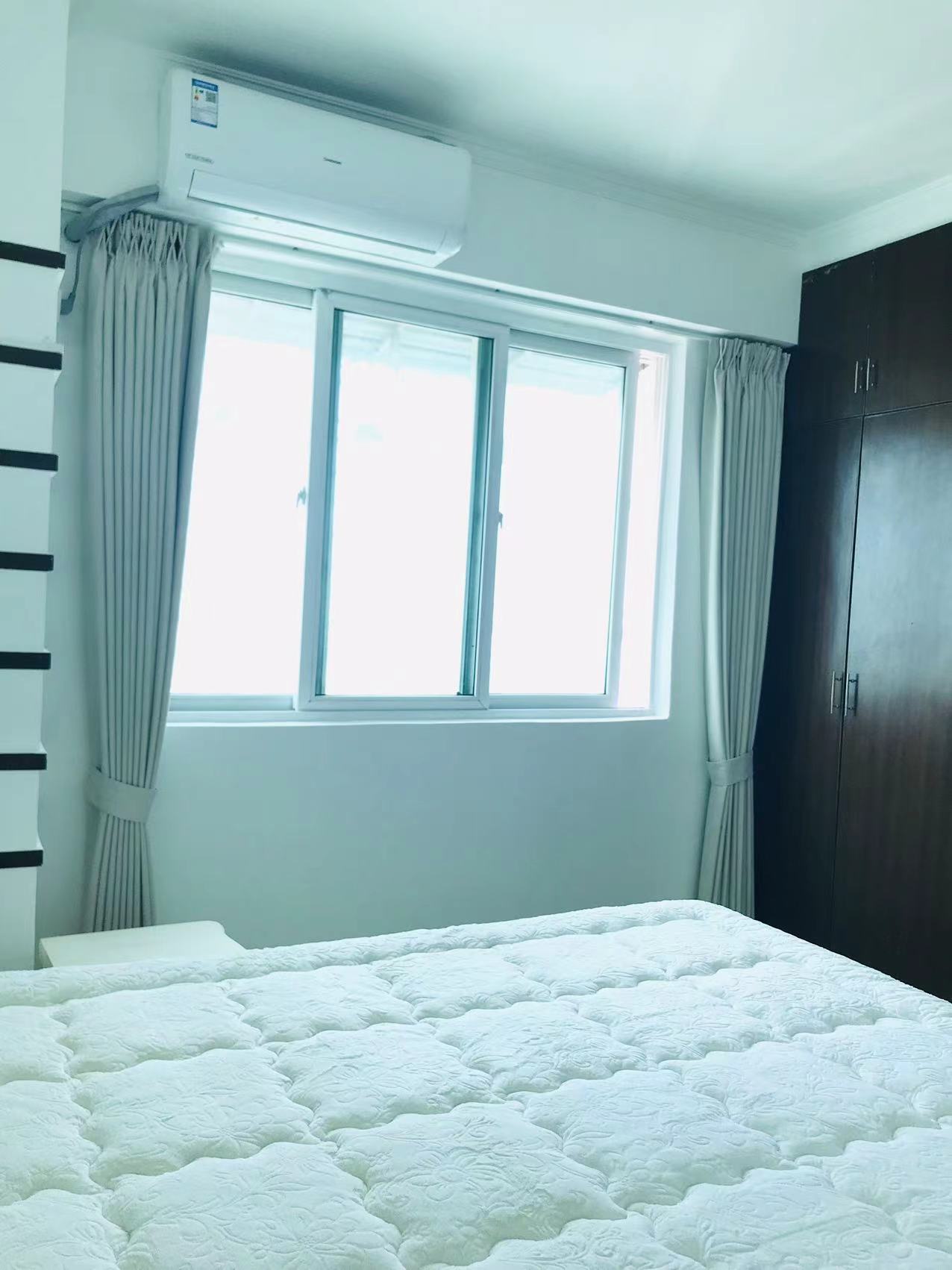 华星大厦 2室1厅1卫 1700.0元/月 华星大厦 2室1厅1卫 1700.0元/月室内图