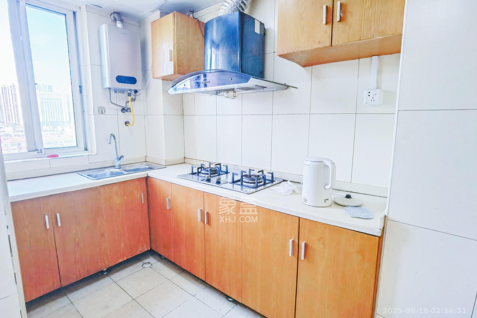 枫林美景  2室2厅1卫    68.5万厨房