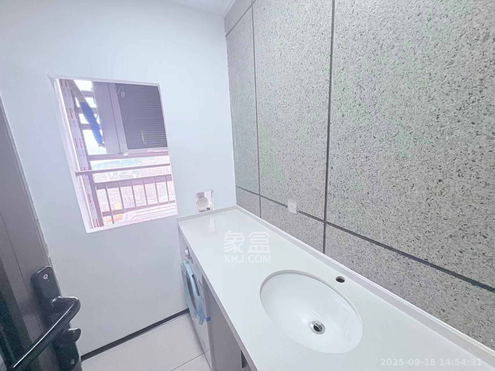 长沙檀府 4室2厅3卫 7500.0元/月 长沙檀府 4室2厅3卫 7500.0元/月室内图