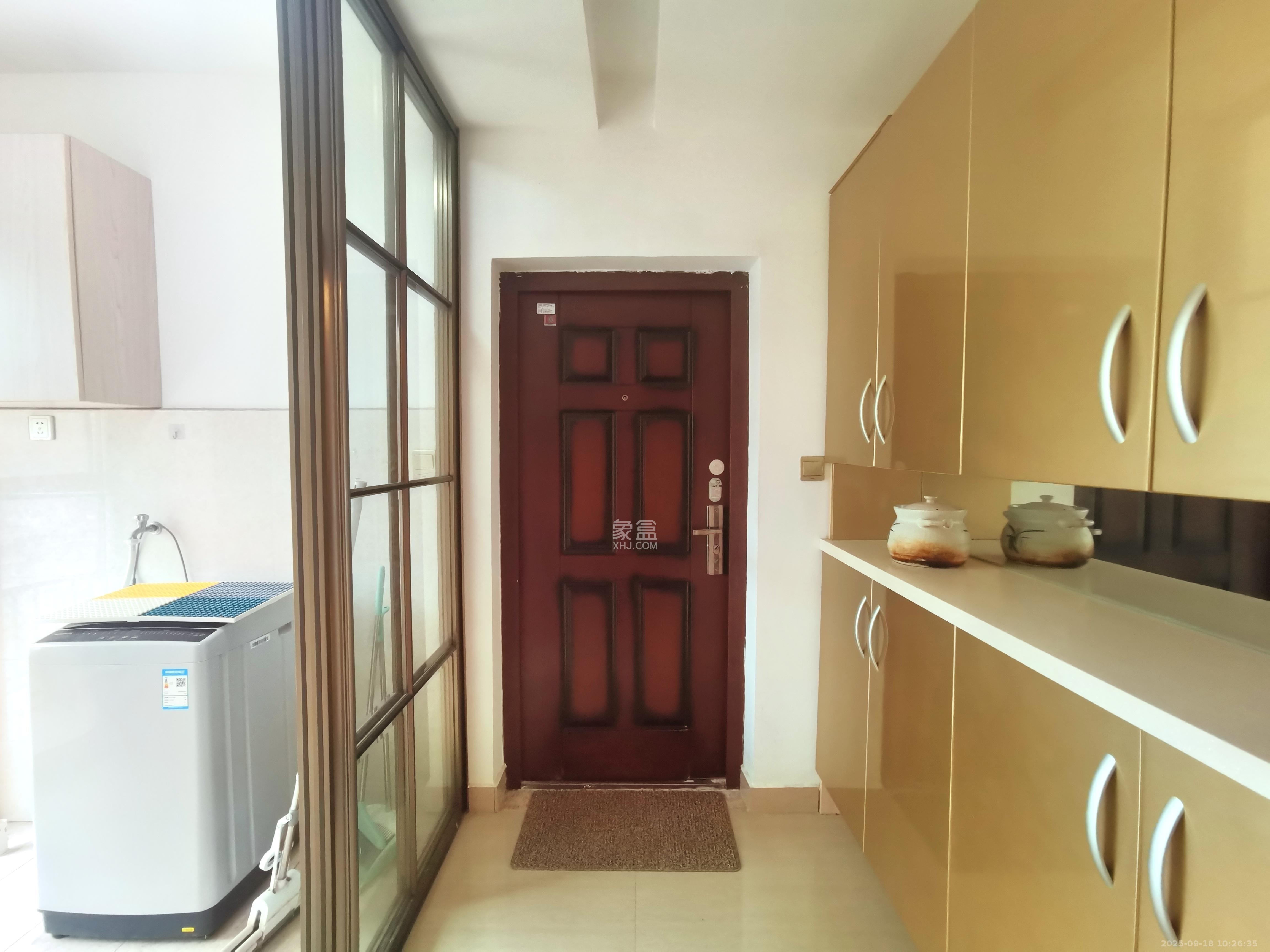 山语城二期 3室2厅1卫 2000.0元/月 山语城二期 3室2厅1卫 2000.0元/月室内图