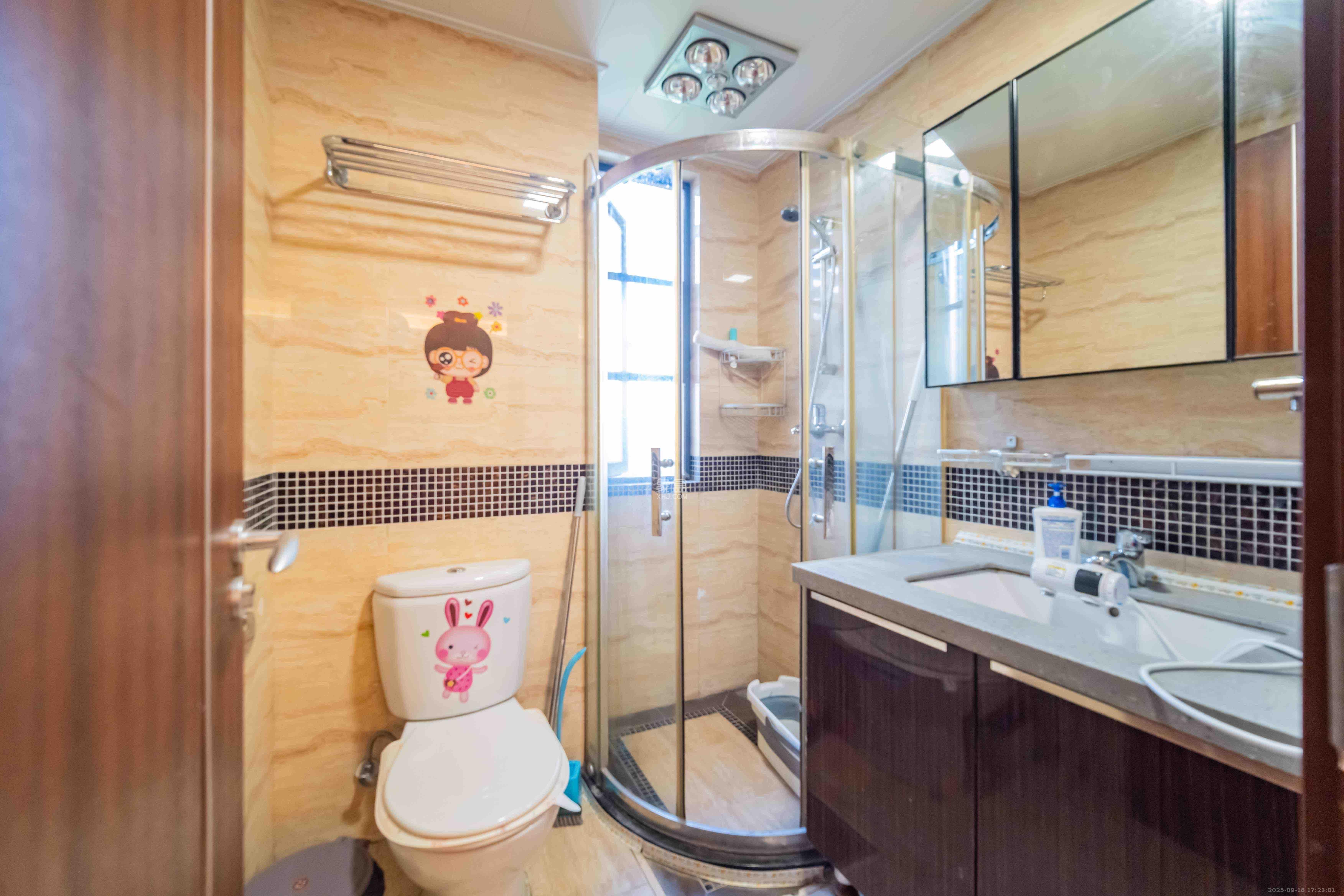 万科金域华府三四期  3室2厅1卫    2000.0元/月室内图