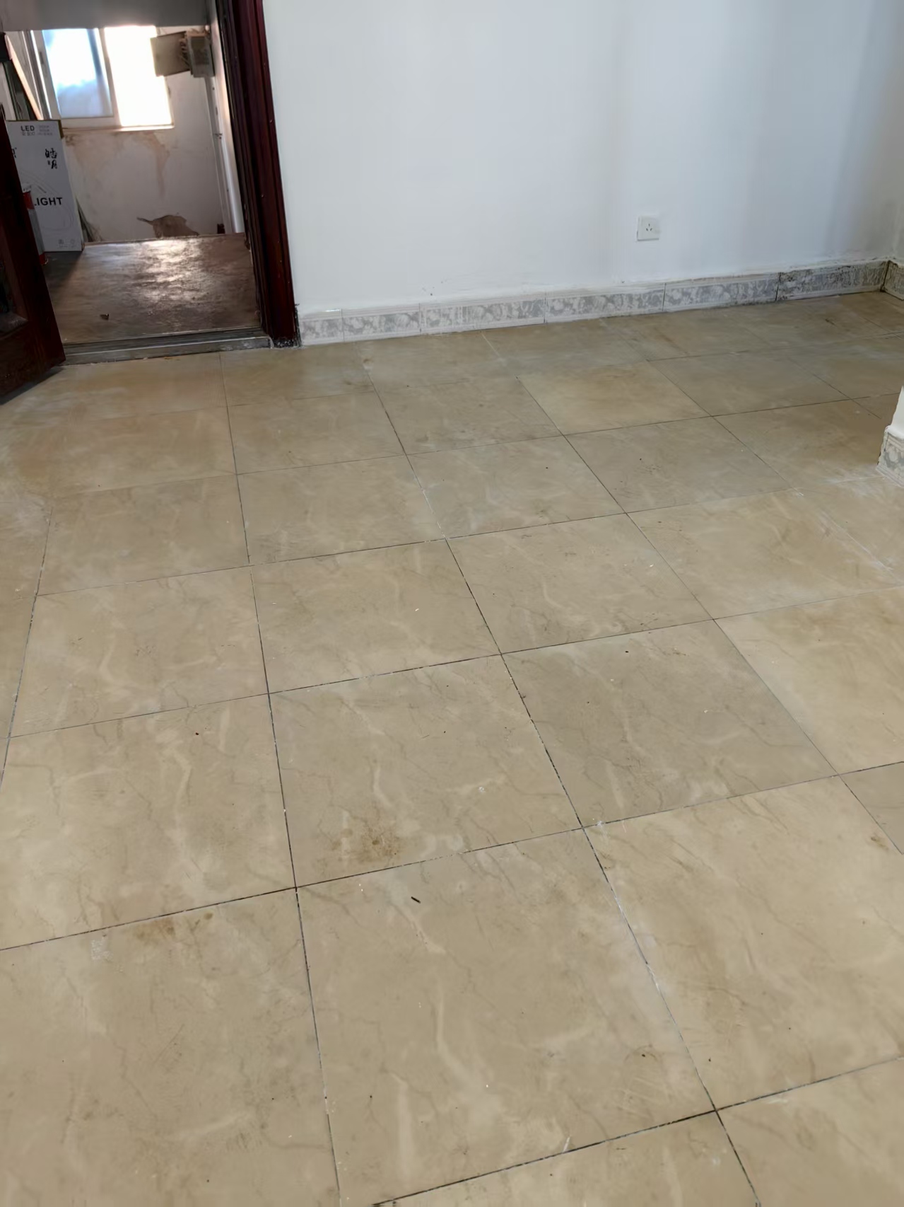 金宇花苑 1室0厅0卫 800.0元/月 金宇花苑 1室0厅0卫 800.0元/月室内图