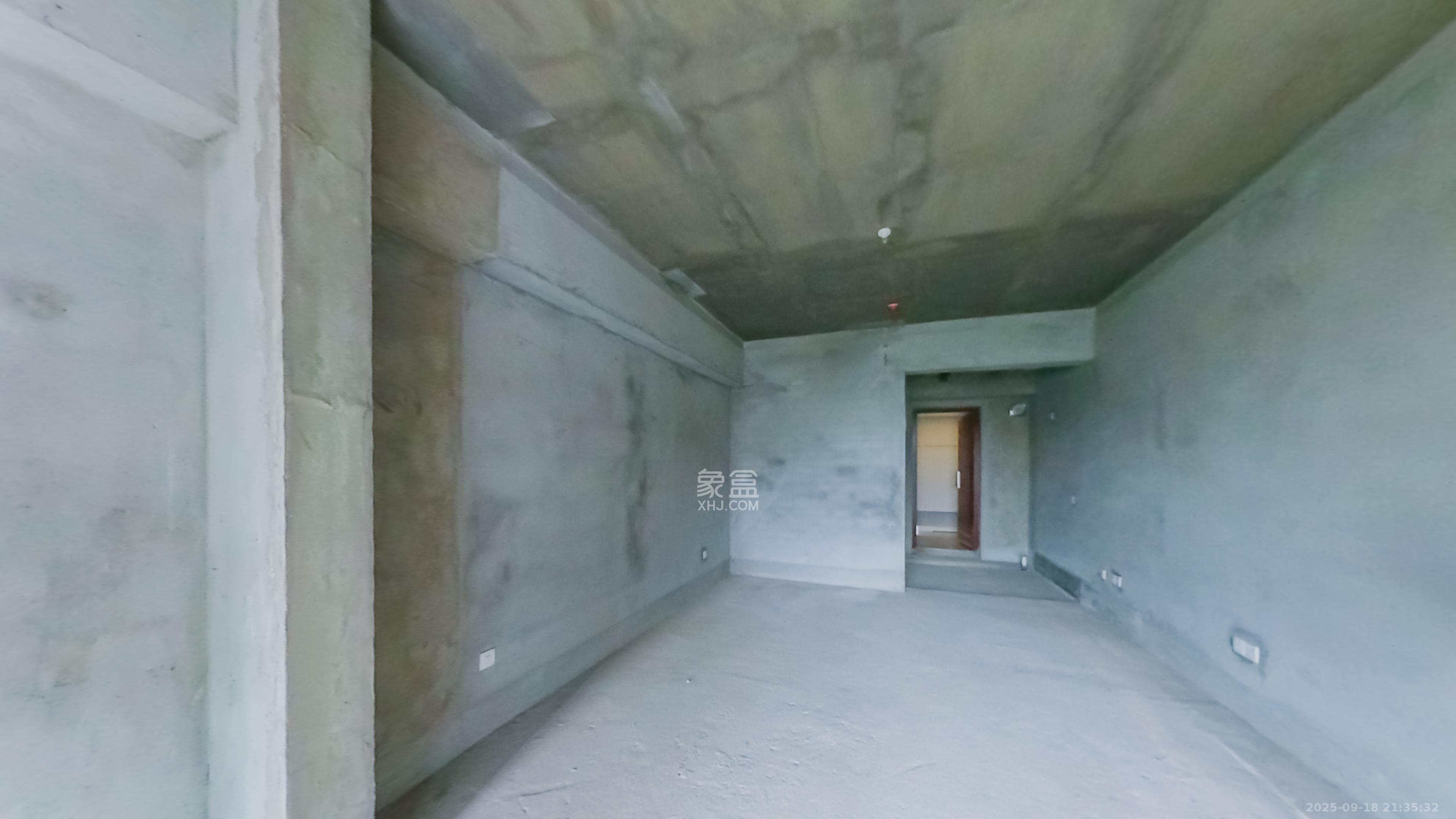 京武浪琴山一、二期 1室1厅1卫 53.0万 京武浪琴山一、二期 1室1厅1卫 53.0万其他