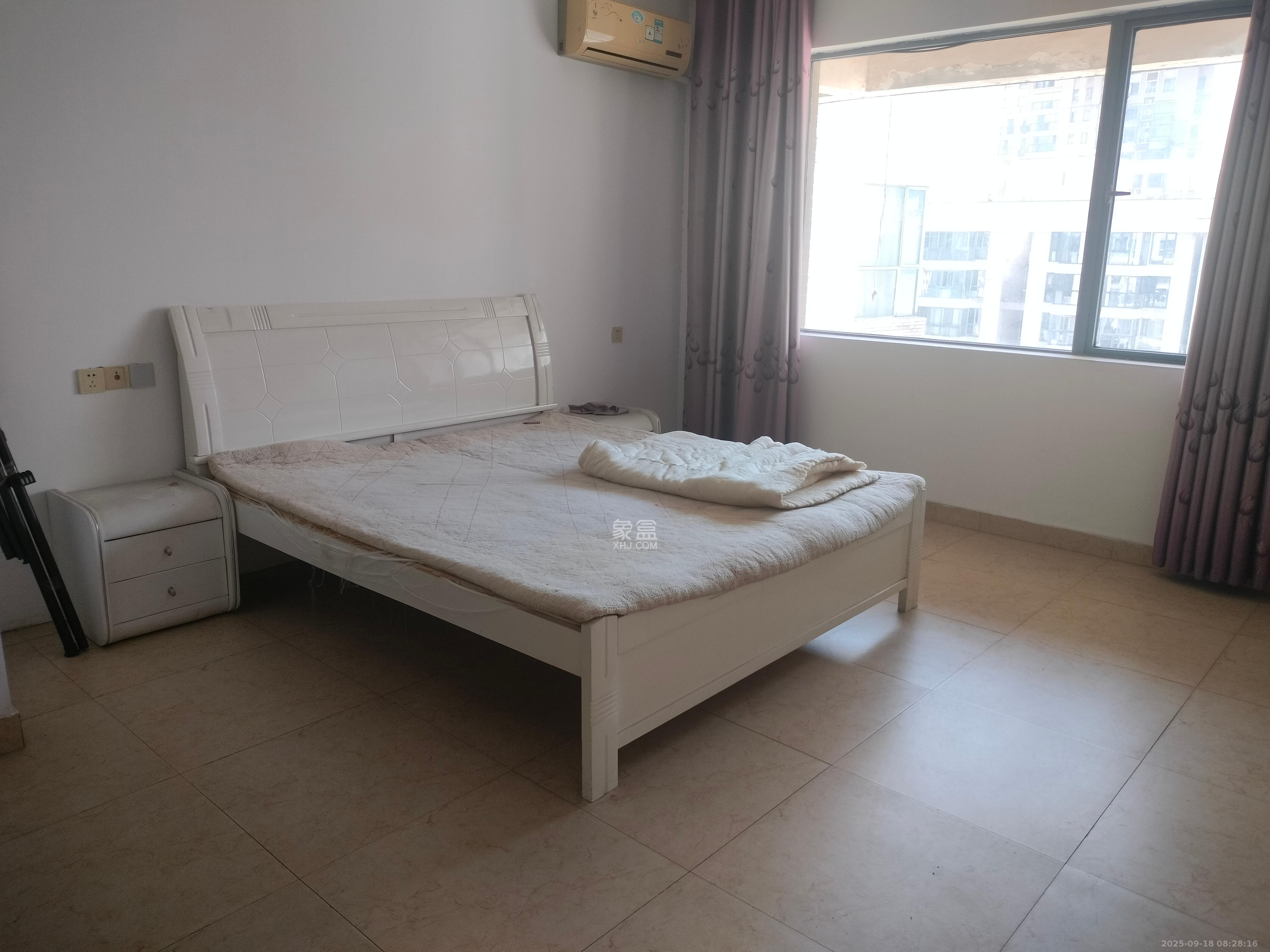 华菱蓝调国际（华菱.香墅美地）  3室2厅2卫    2600.0元/月室内图