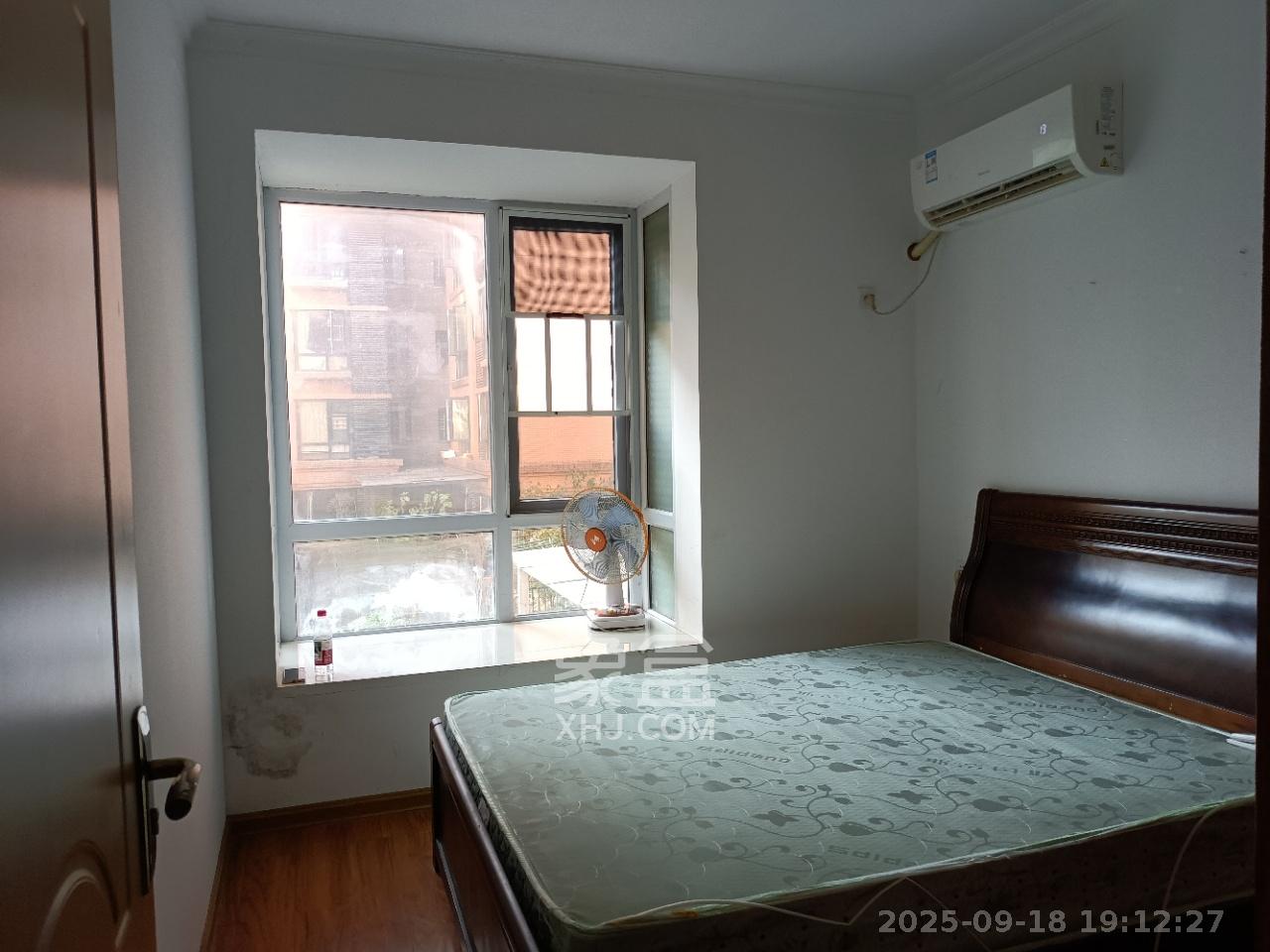 丽发新城 2室2厅1卫 1750.0元/月 丽发新城 2室2厅1卫 1750.0元/月室内图