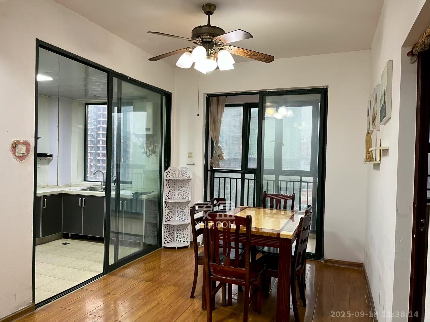 长沙欧洲城 3室2厅2卫 2300.0元/月 长沙欧洲城 3室2厅2卫 2300.0元/月室内图