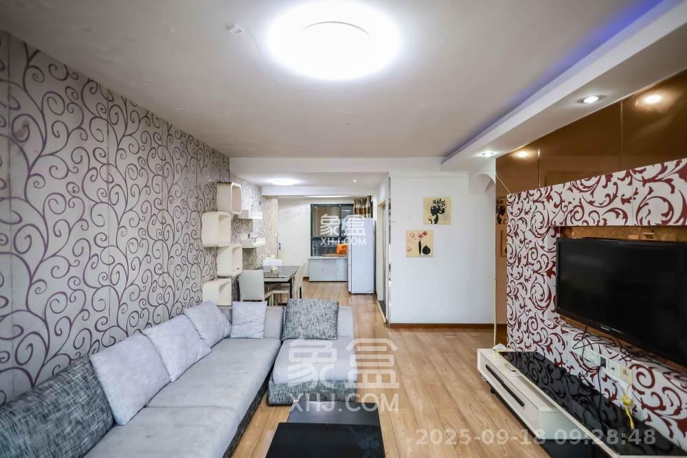 永祺西京 3室2厅2卫 2500.0元/月 永祺西京 3室2厅2卫 2500.0元/月室内图