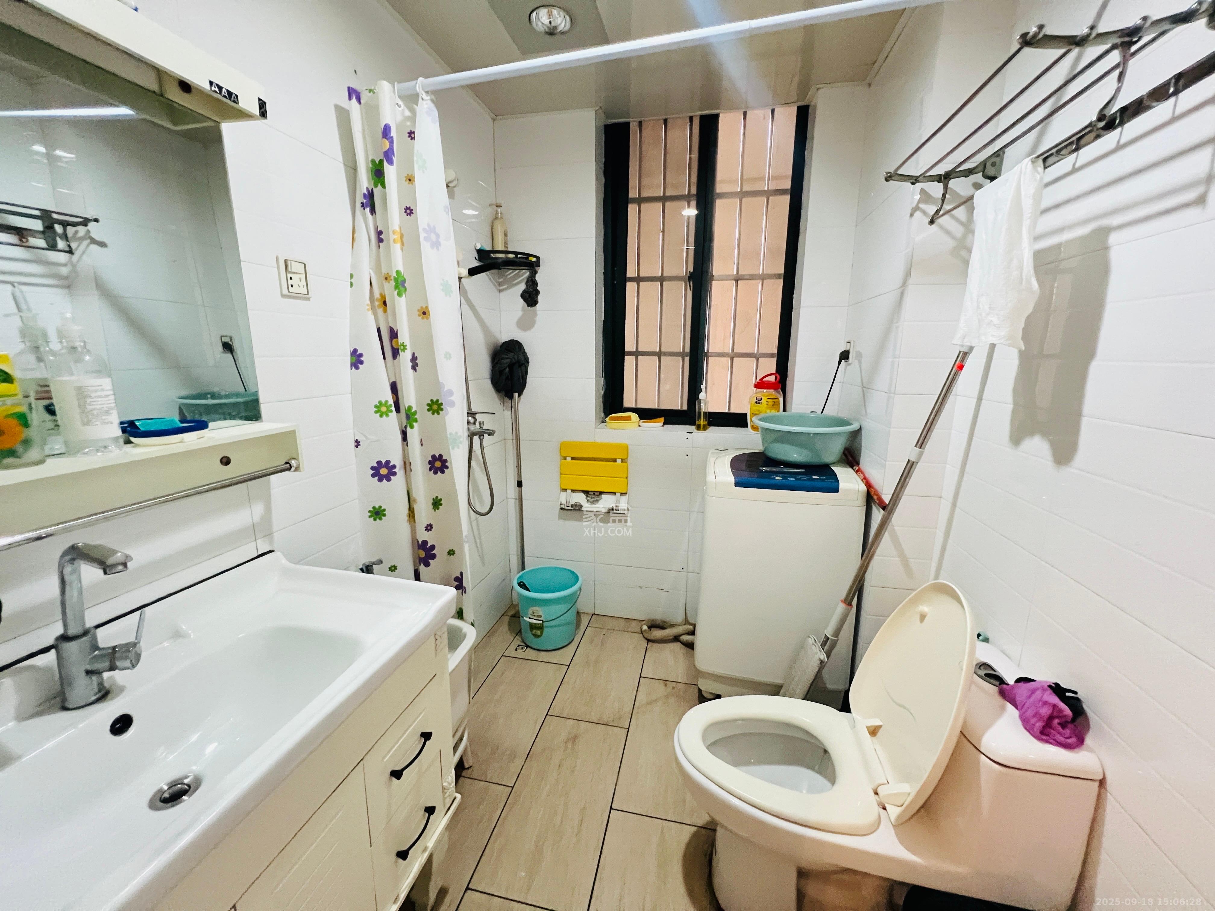 世嘉国际华城 2室2厅1卫 2500.0元/月 世嘉国际华城 2室2厅1卫 2500.0元/月室内图