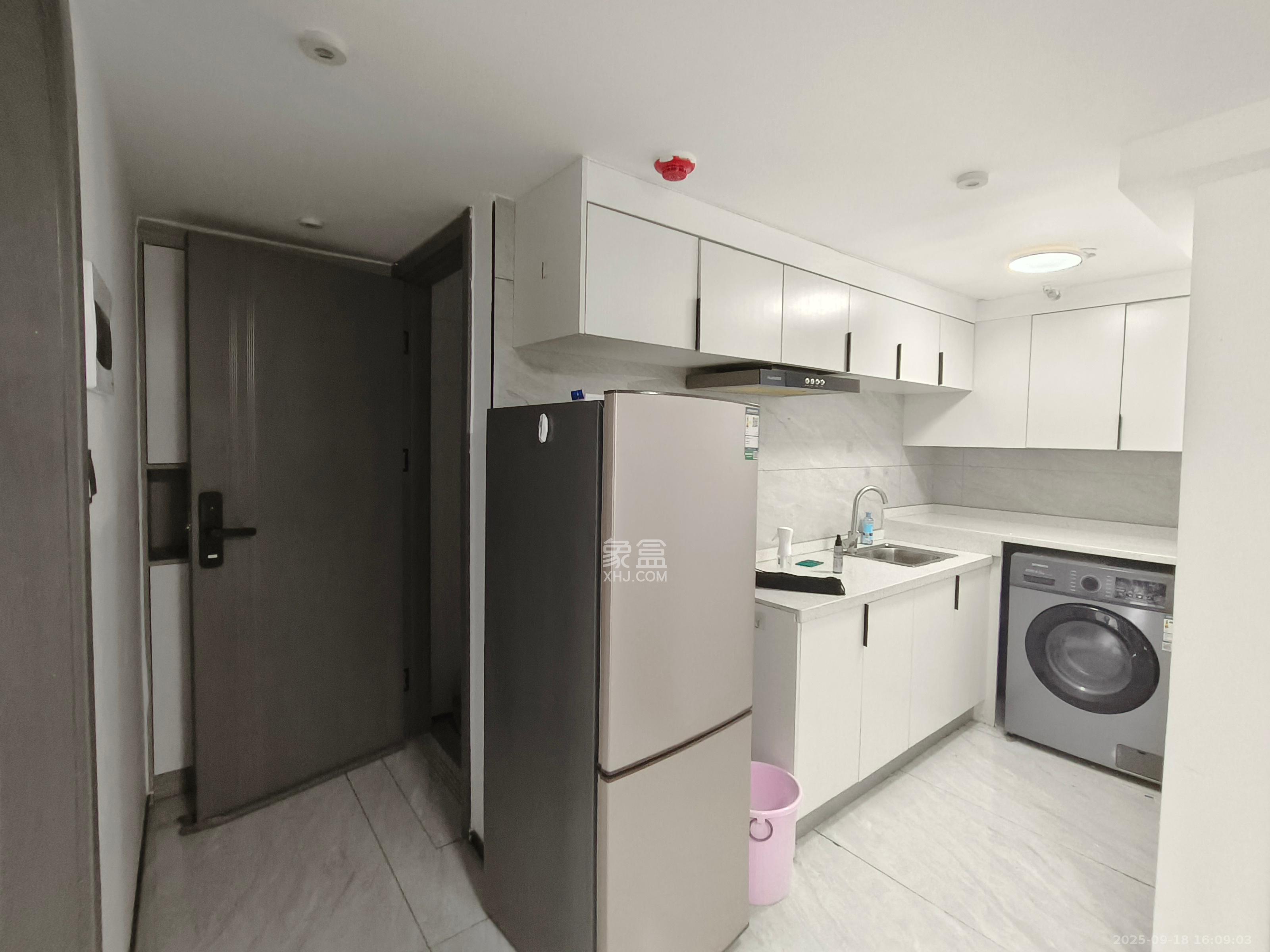 金地中交麓谷香颂(金地中交雅苑) 2室1厅1卫 1800.0元/月 金地中交麓谷香颂(金地中交雅苑) 2室1厅1卫 1800.0元/月室内图