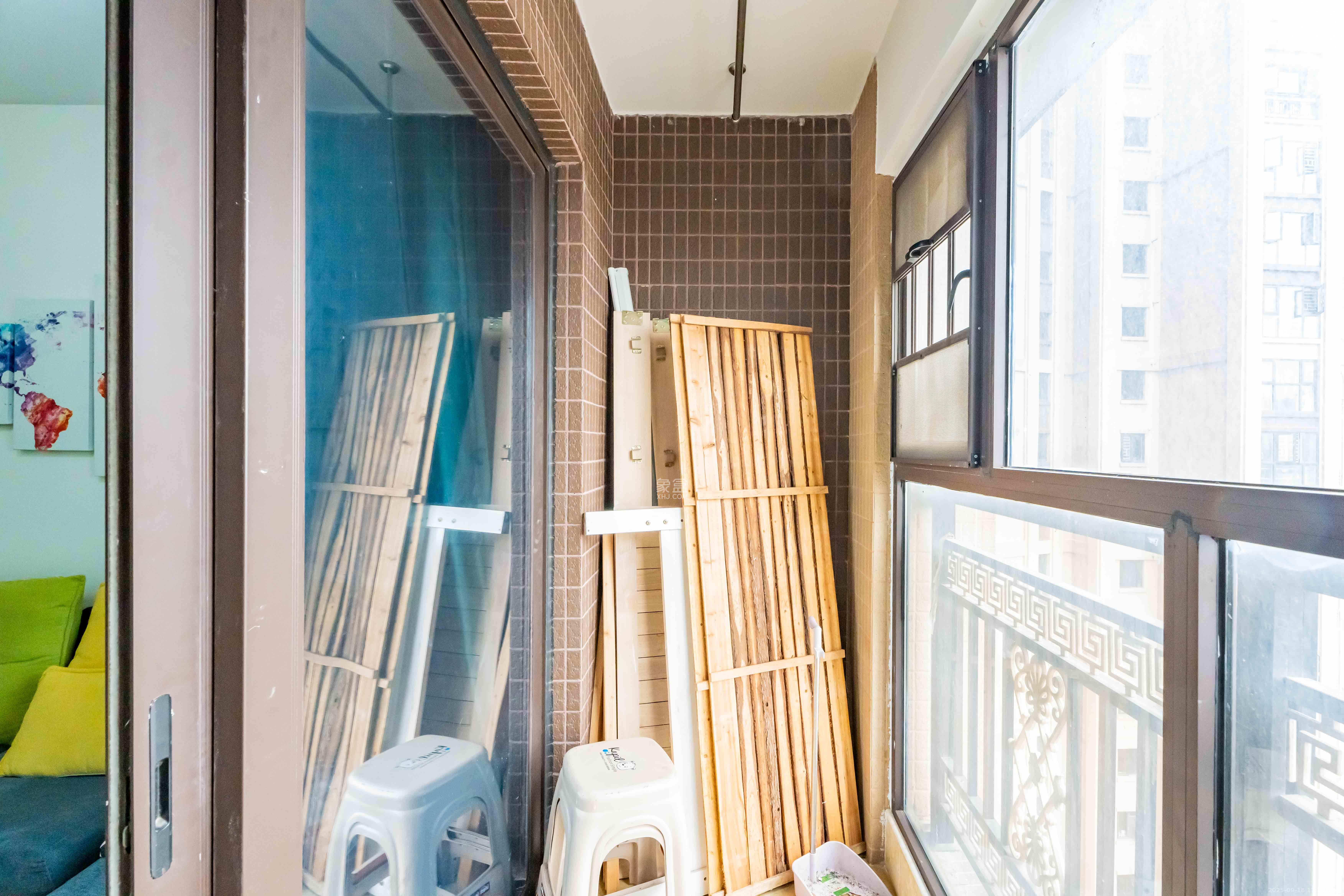 上园商住小区  3室2厅1卫   2500.00元/月室内图