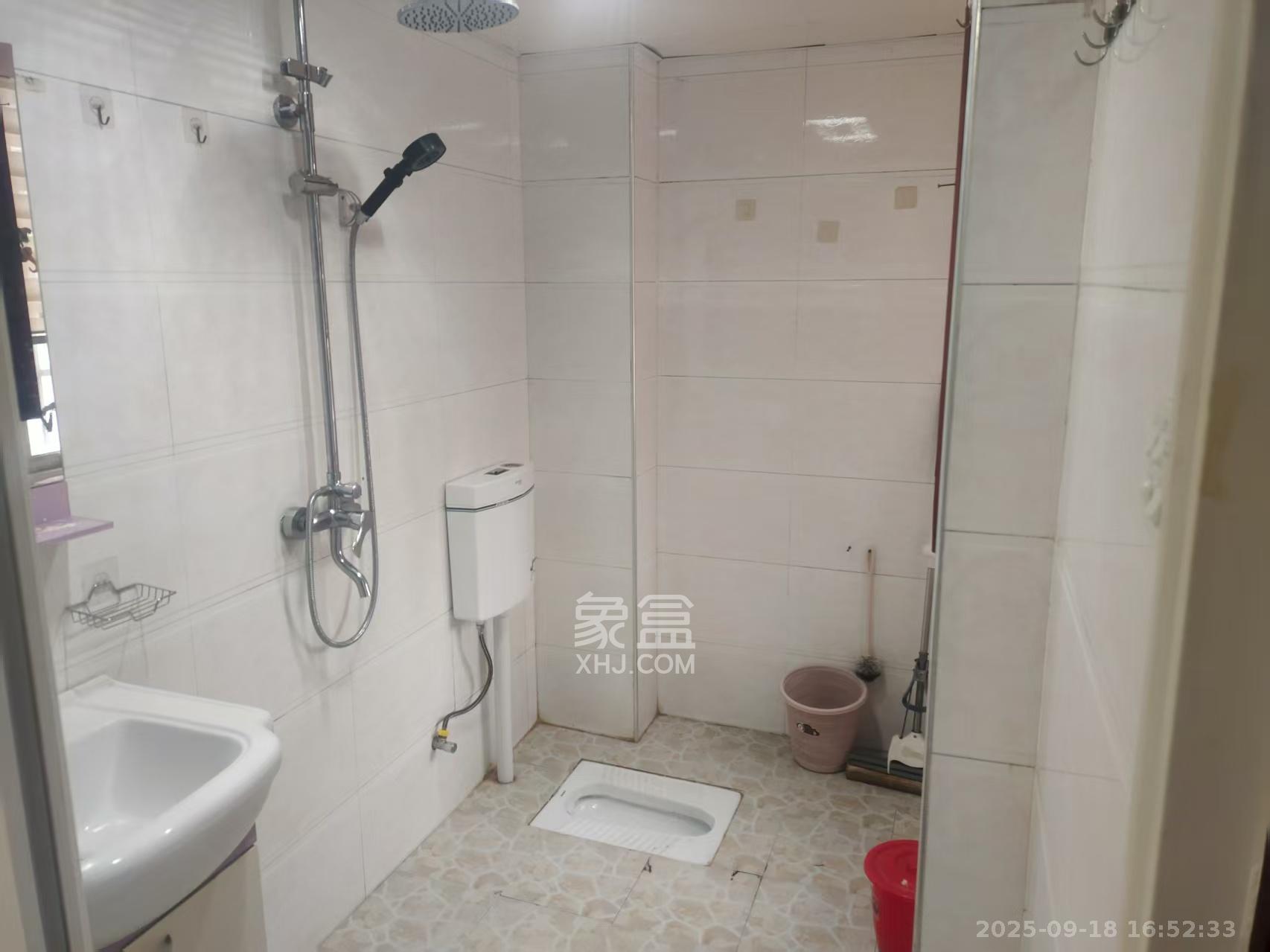 锦璨家园  2室2厅1卫    1500.0元/月室内图