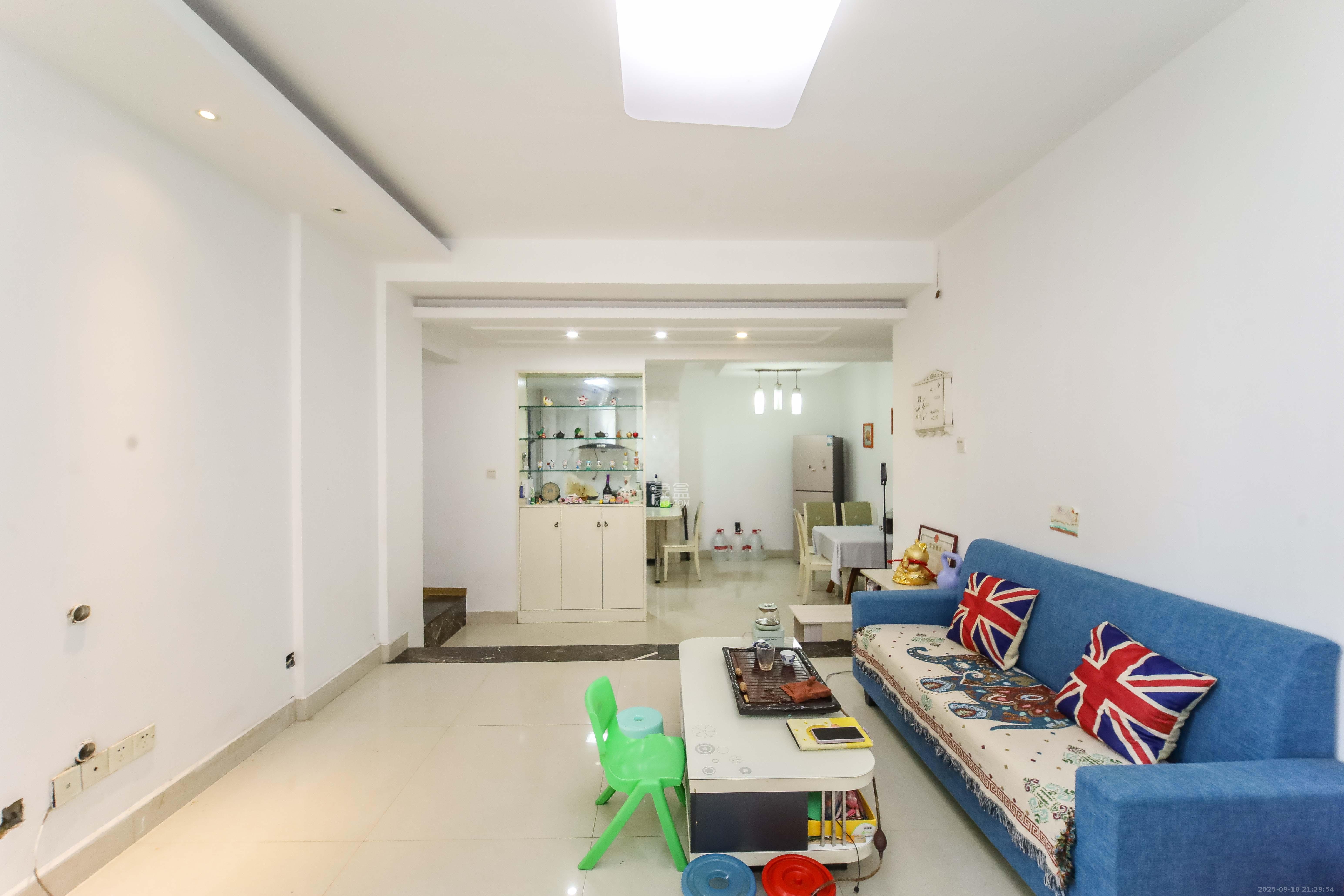 东玺门  2室1厅1卫    69.8万 东玺门  2室1厅1卫    69.8万