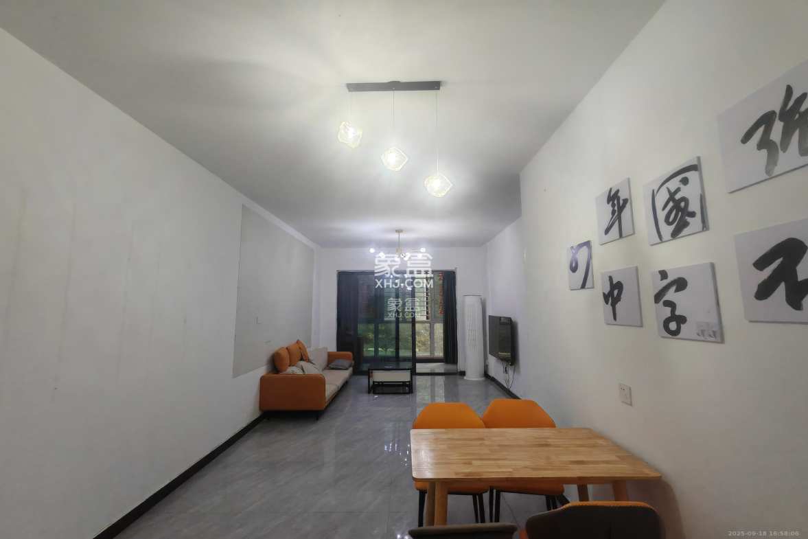 恒基凯旋门三期 3室2厅1卫 2400.0元/月 恒基凯旋门三期 3室2厅1卫 2400.0元/月室内图