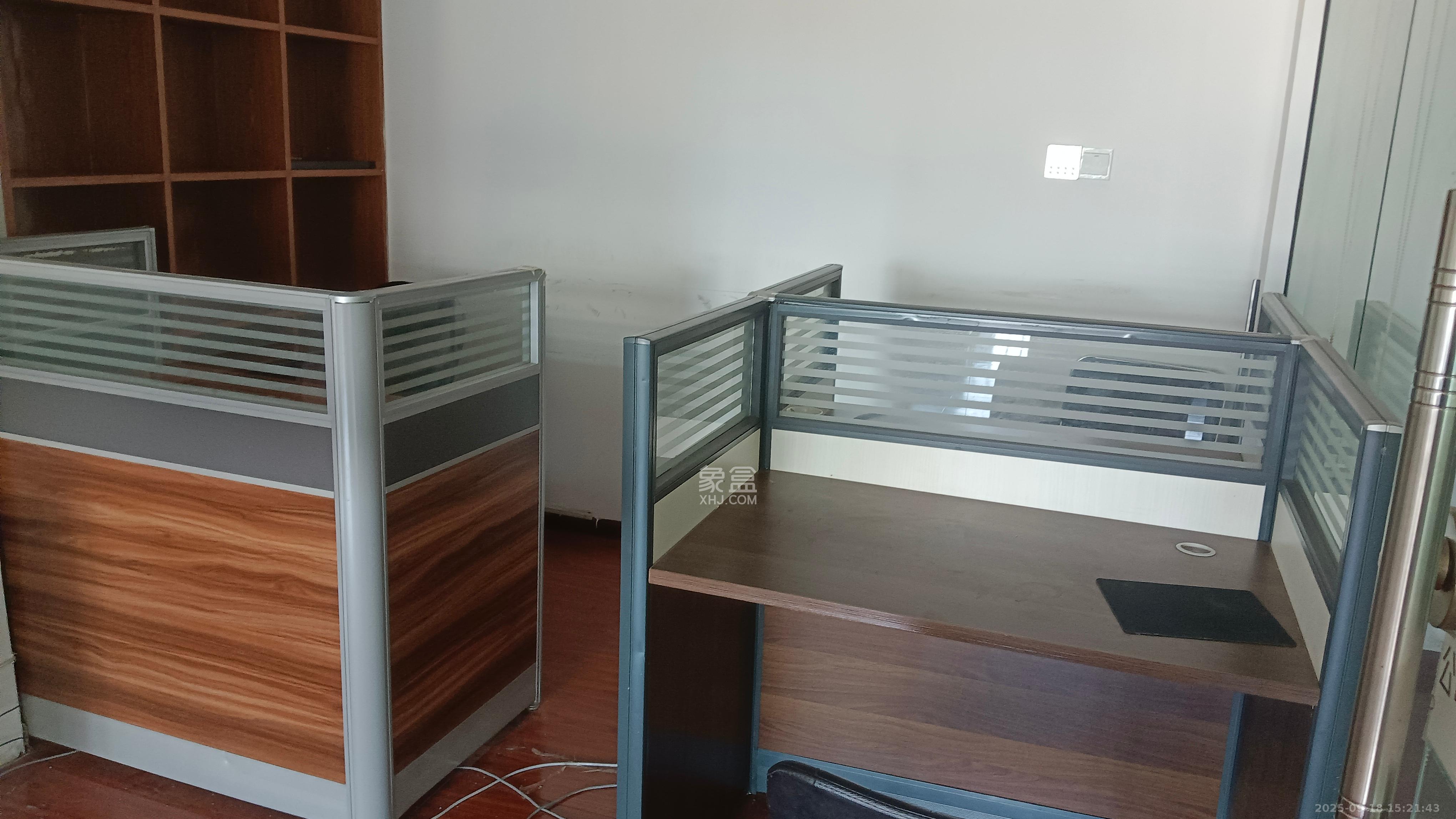 华翼府   185.0㎡      4800.0元/月室内图