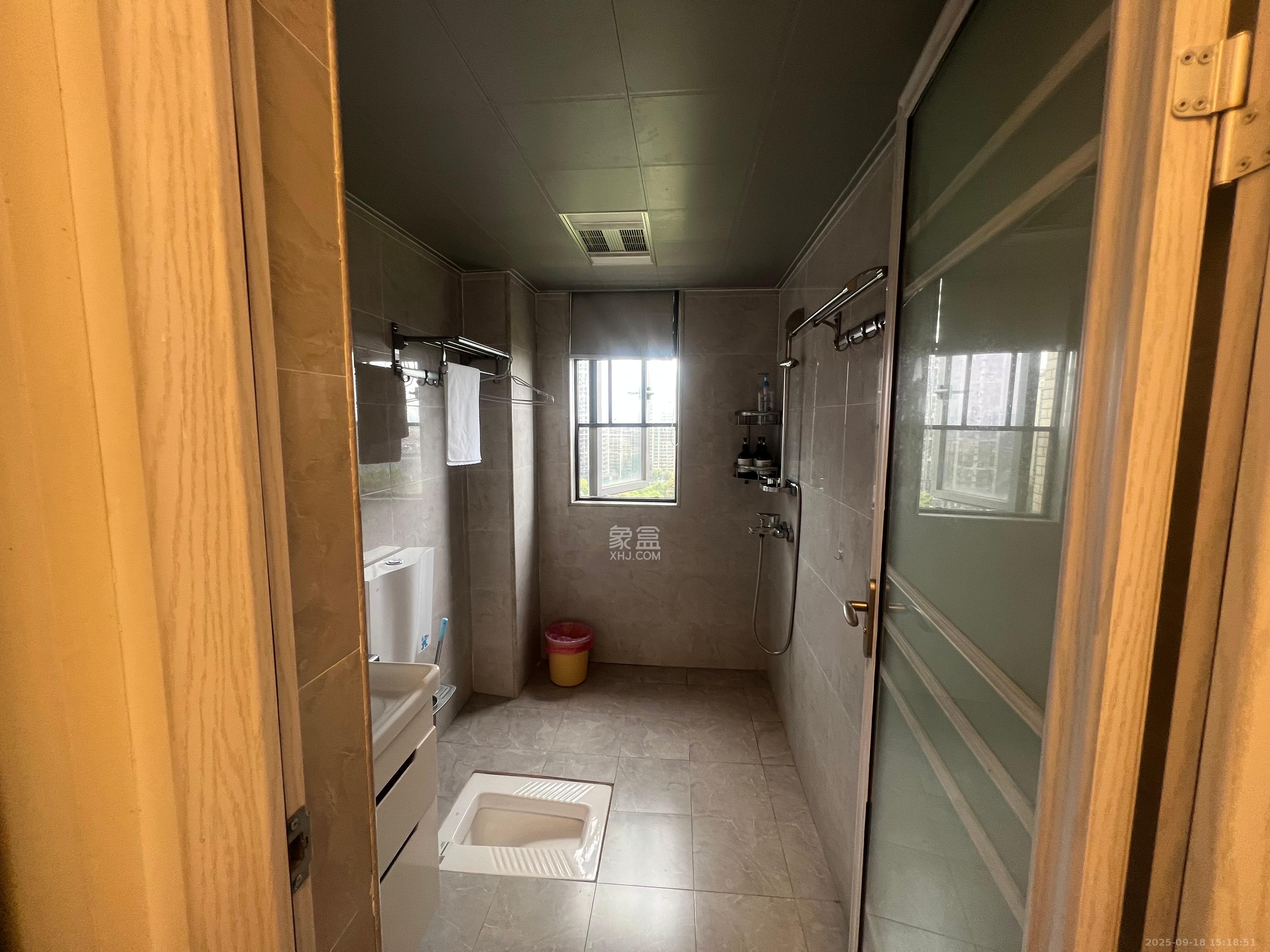 深业喜汇 4室2厅2卫 3200.0元/月 深业喜汇 4室2厅2卫 3200.0元/月室内图