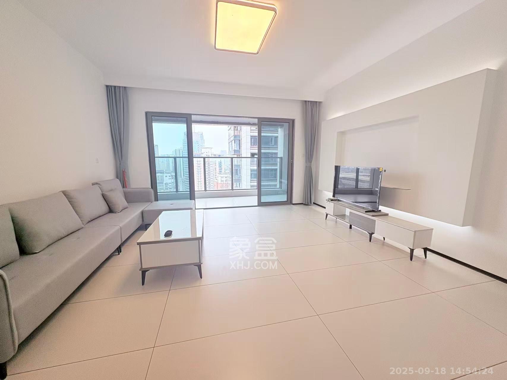 长沙檀府  4室2厅3卫    7500.0元/月 长沙檀府  4室2厅3卫    7500.0元/月