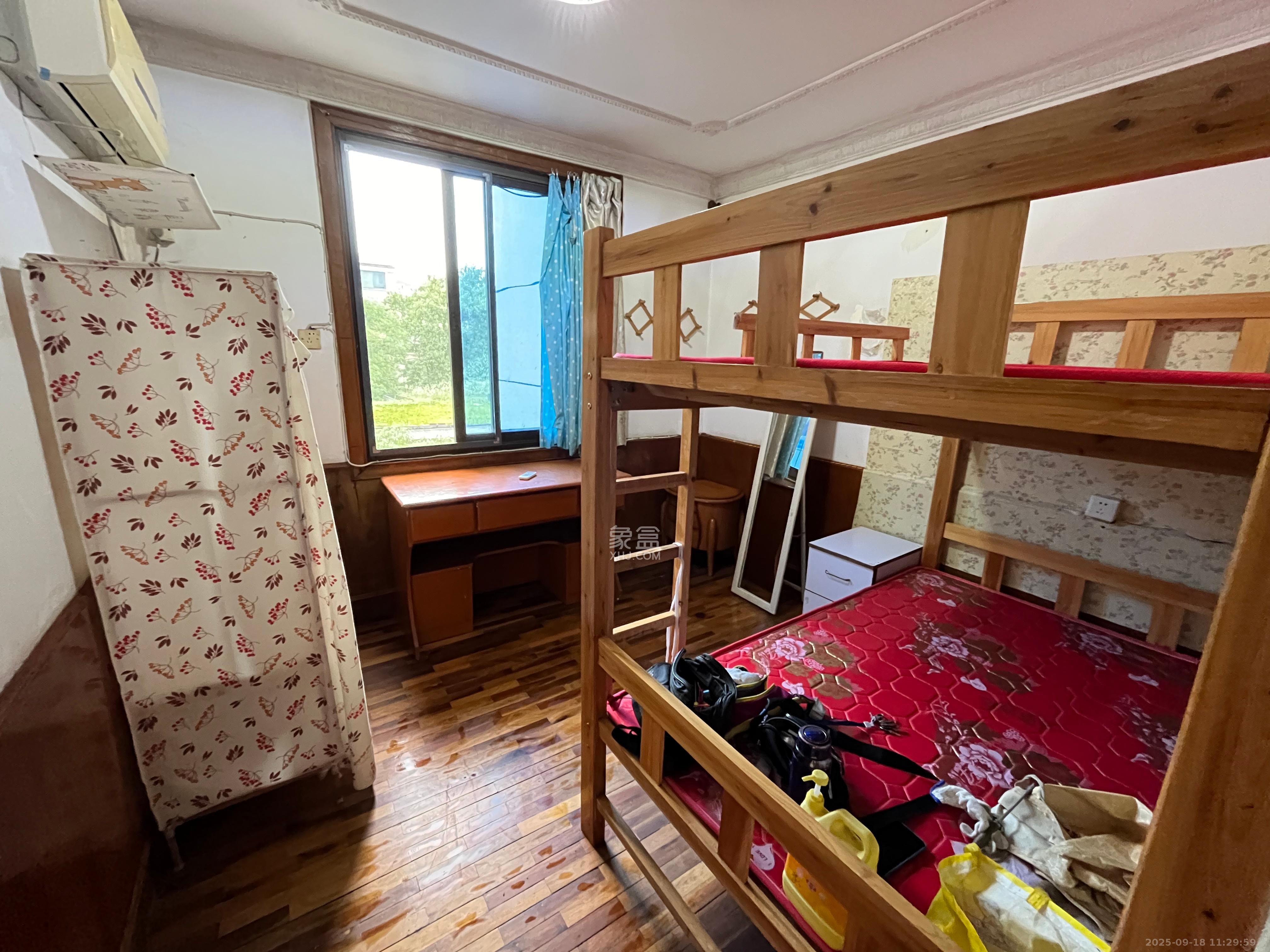 省林勘院 2室1厅1卫 1300.0元/月 省林勘院 2室1厅1卫 1300.0元/月室内图