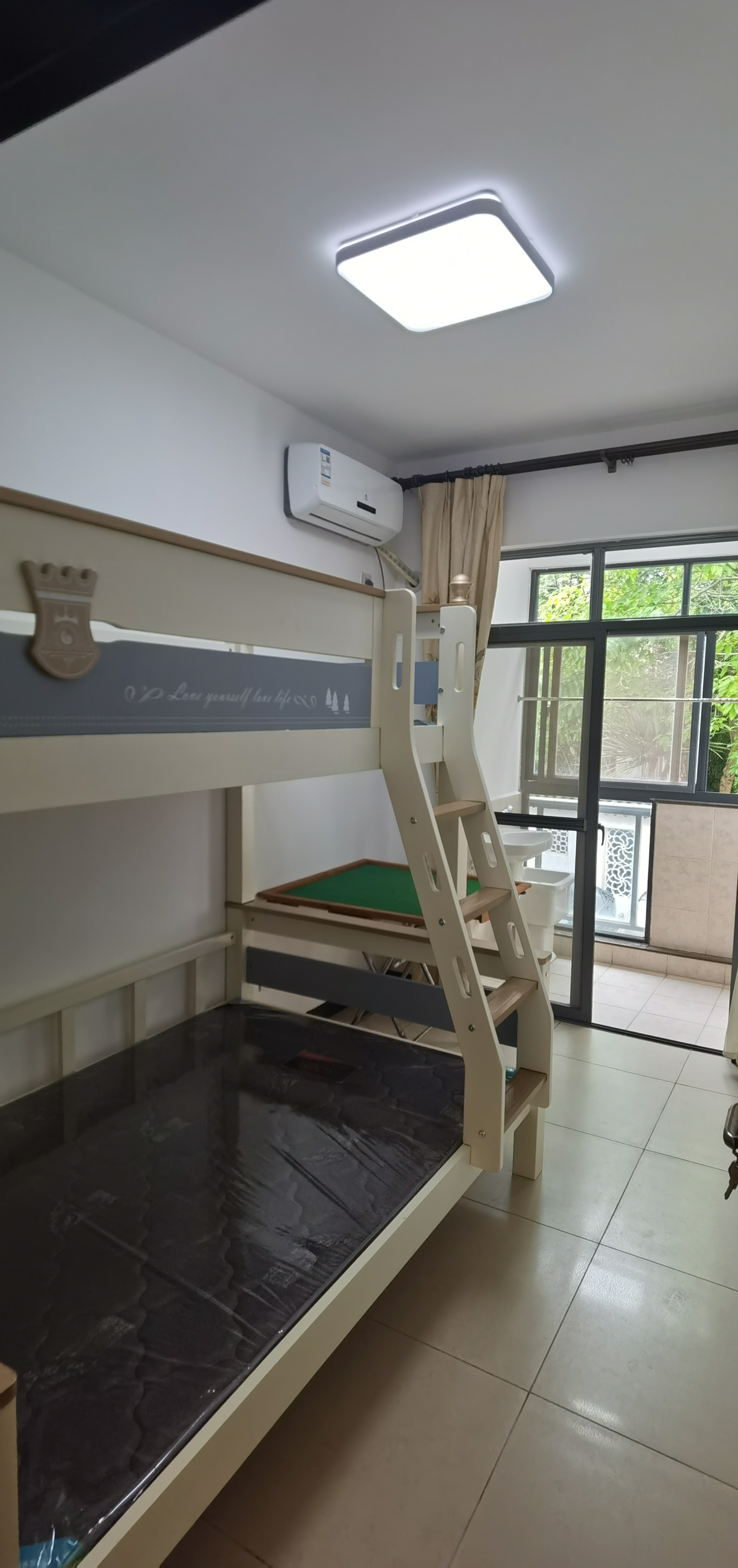 宝安江南城 3室2厅2卫 3200.0元/月 宝安江南城 3室2厅2卫 3200.0元/月室内图