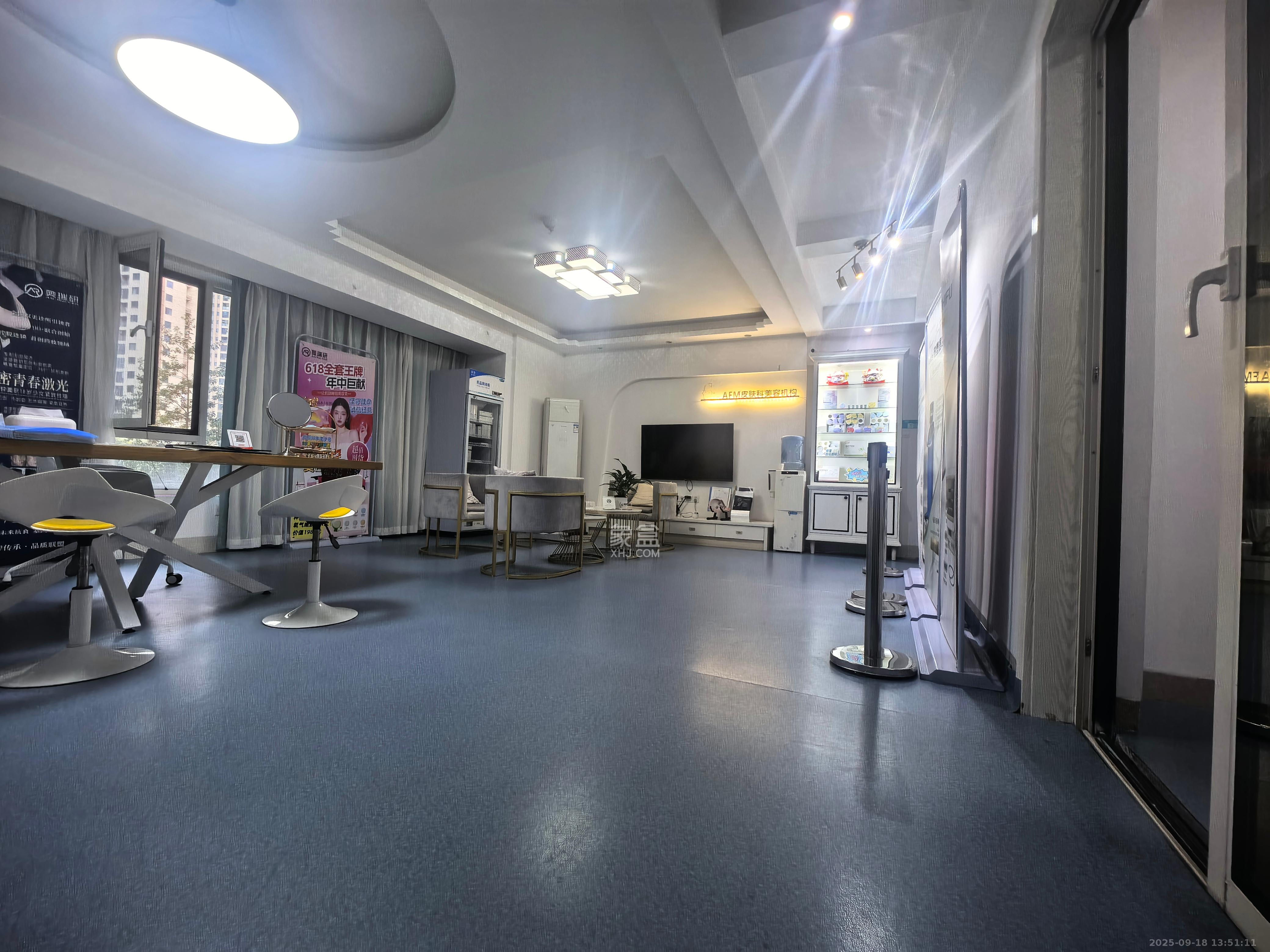 北辰三角洲E3区  4室2厅2卫    3900.0元/月室内图