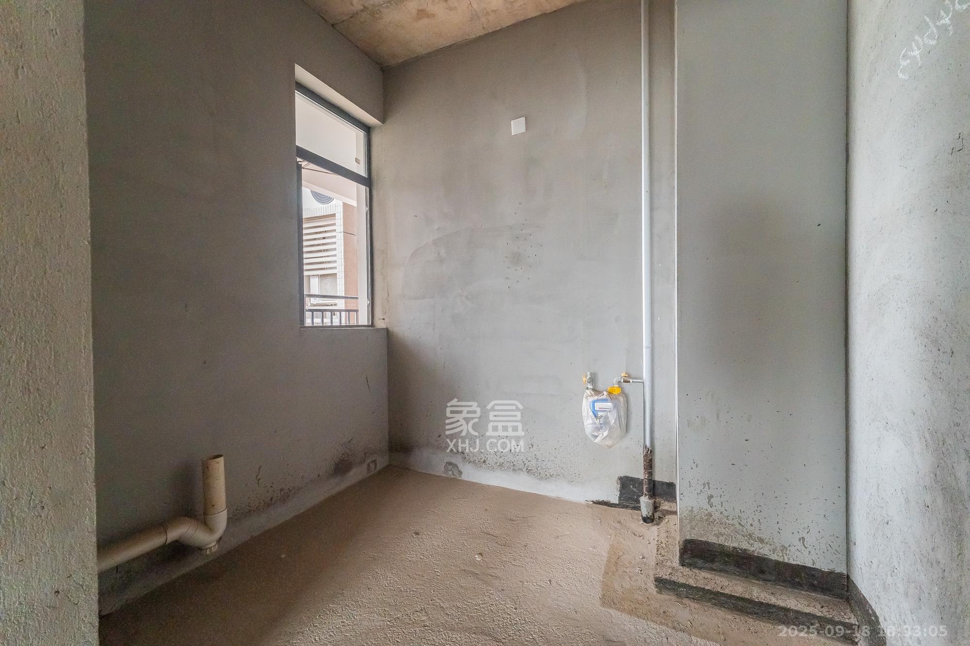 松雅湖壹号  3室2厅1卫    62.0万其他