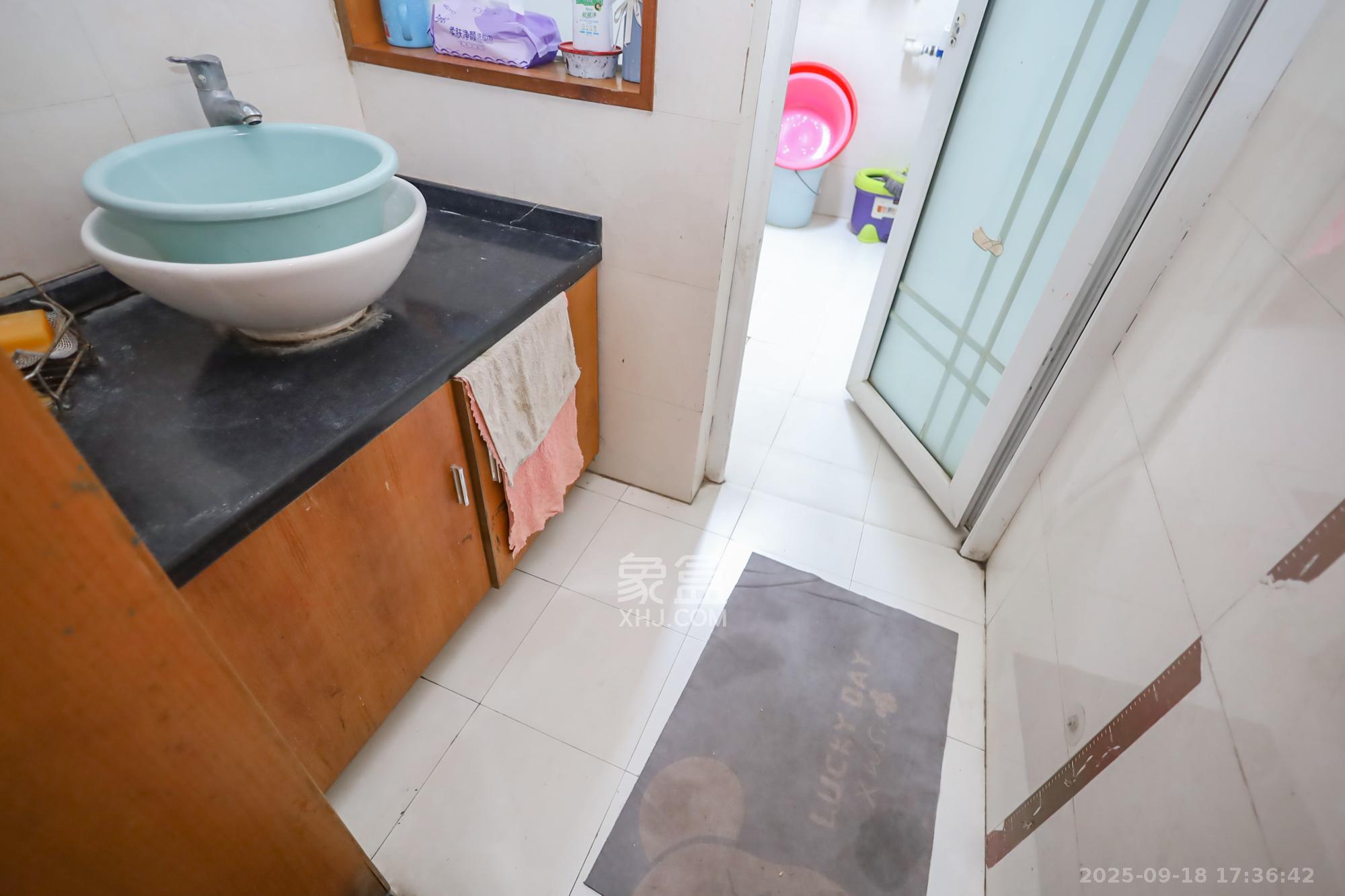 香海西岸  4室2厅2卫    142.0万 香海西岸  4室2厅2卫    142.0万其他