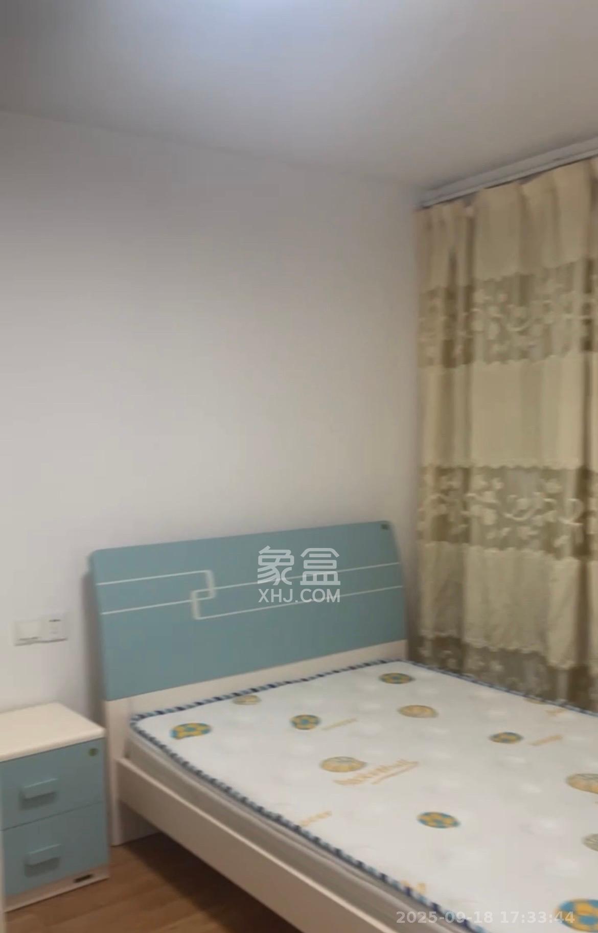 鑫远御文台一期 2室1厅1卫 1800.0元/月 鑫远御文台一期 2室1厅1卫 1800.0元/月室内图