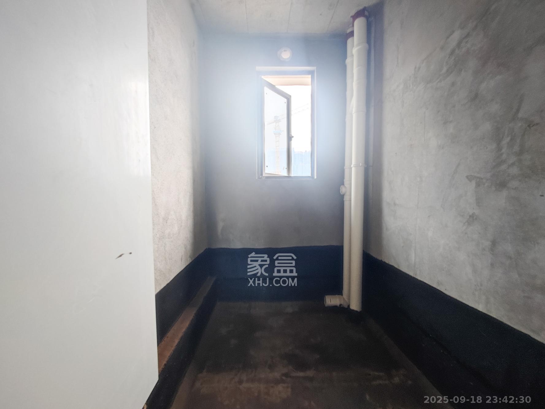 润和翰文府  3室2厅2卫    119.8万卫生间