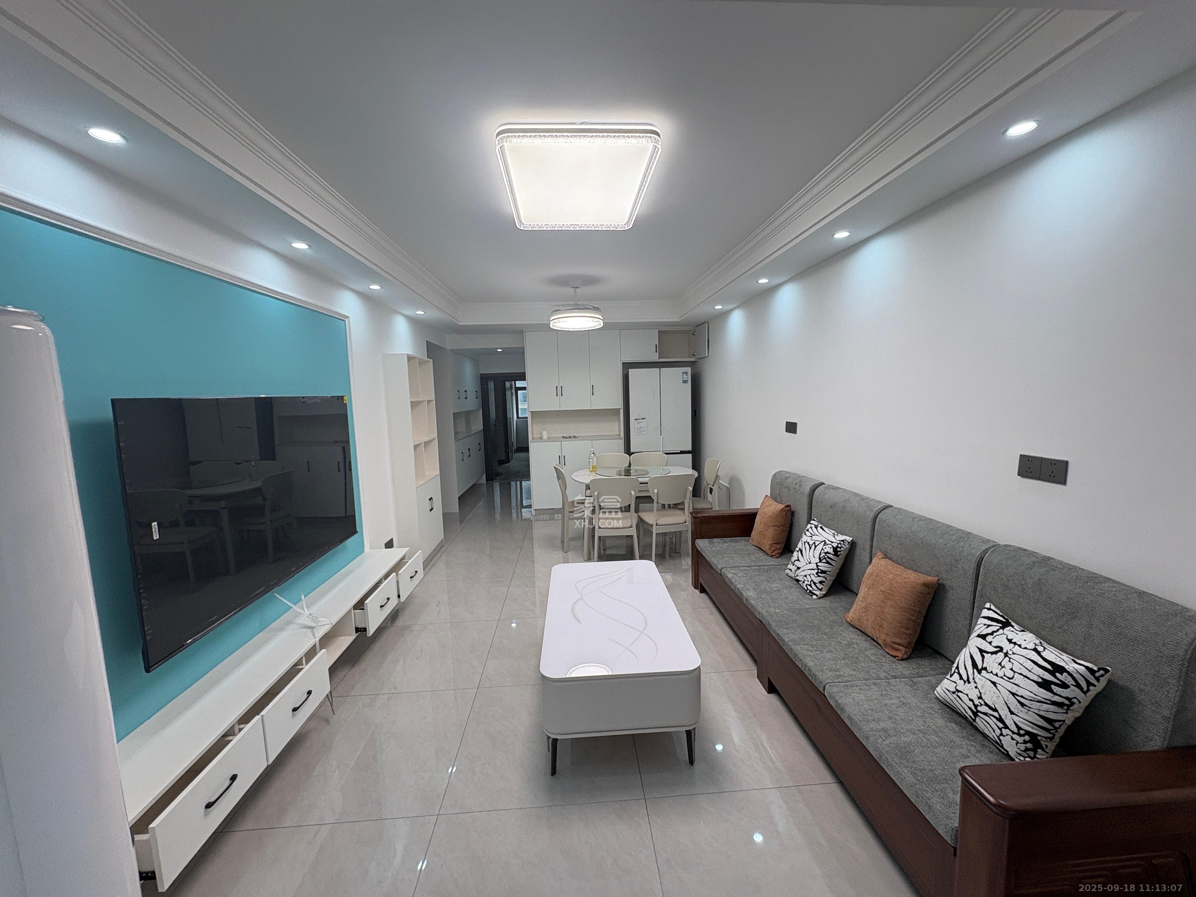 嘉雨东苑  2室1厅1卫    3200.0元/月 嘉雨东苑  2室1厅1卫    3200.0元/月室内图