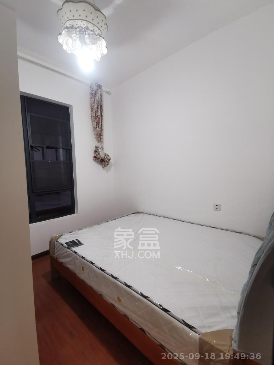 湘熙水郡（观澜海赋家园）  4室2厅2卫    3300.0元/月室内图