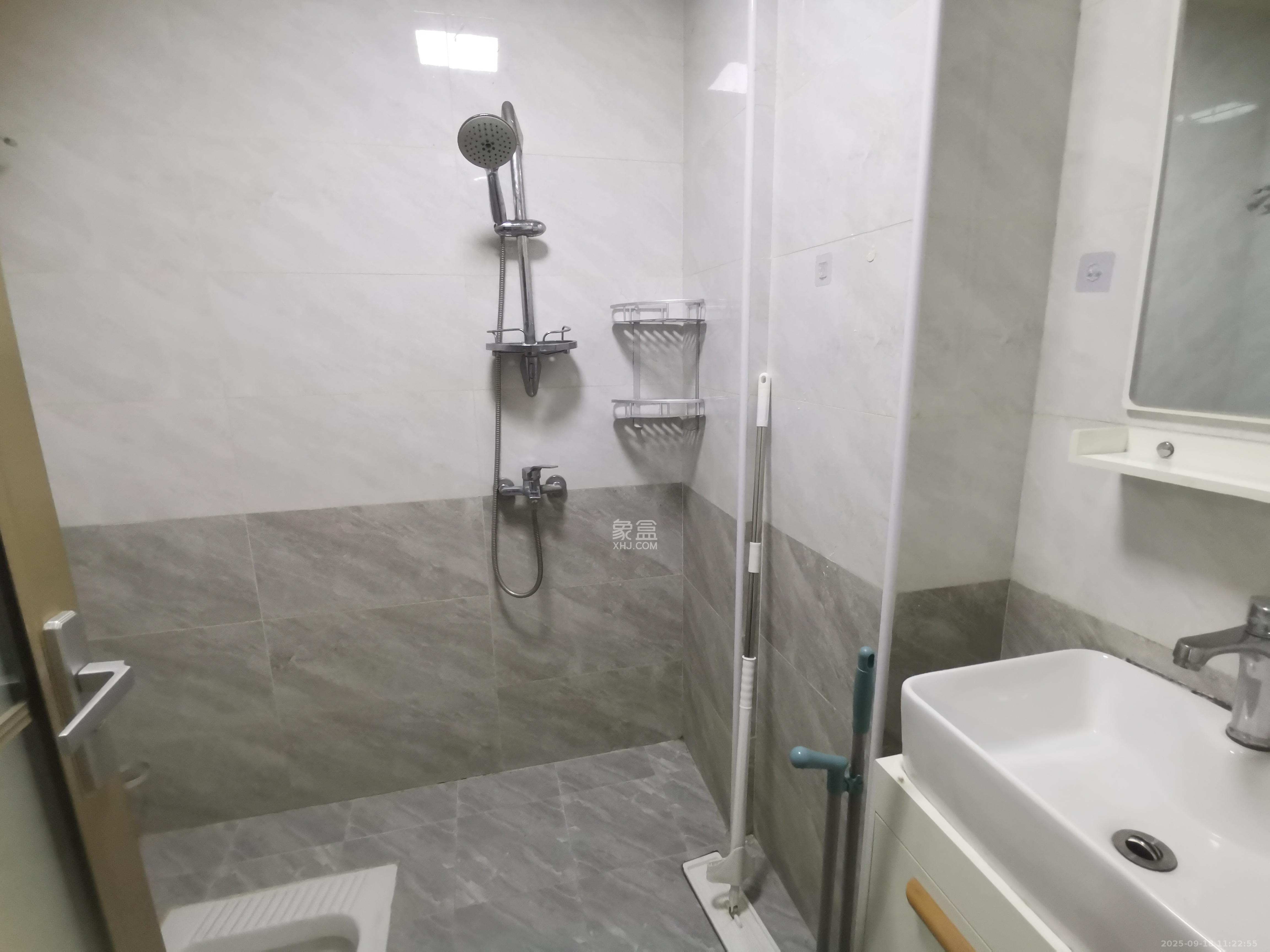 明发国际城 1室1厅1卫 1100.0元/月 明发国际城 1室1厅1卫 1100.0元/月室内图