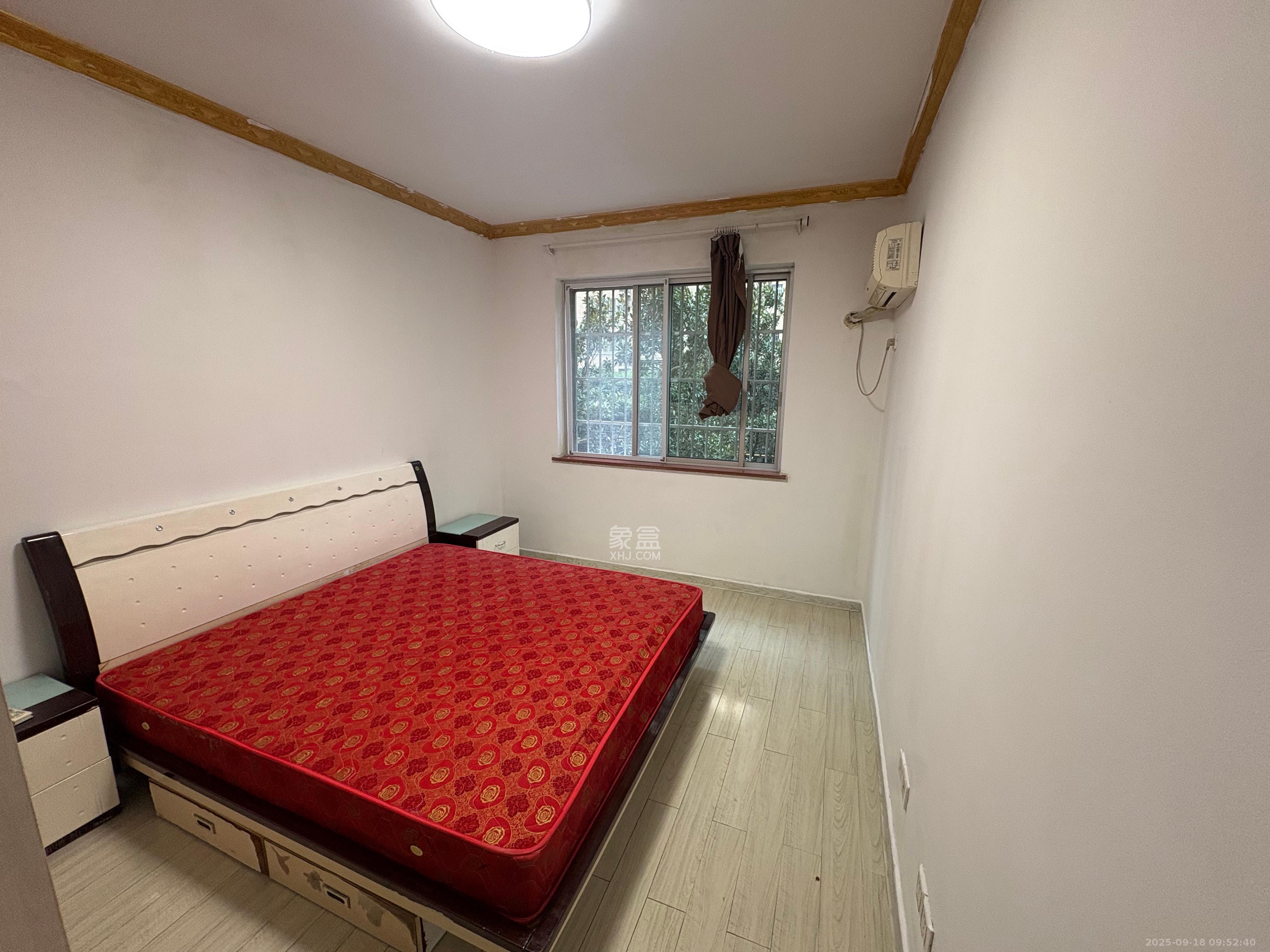 红树湾 3室2厅2卫 1900.0元/月 红树湾 3室2厅2卫 1900.0元/月室内图