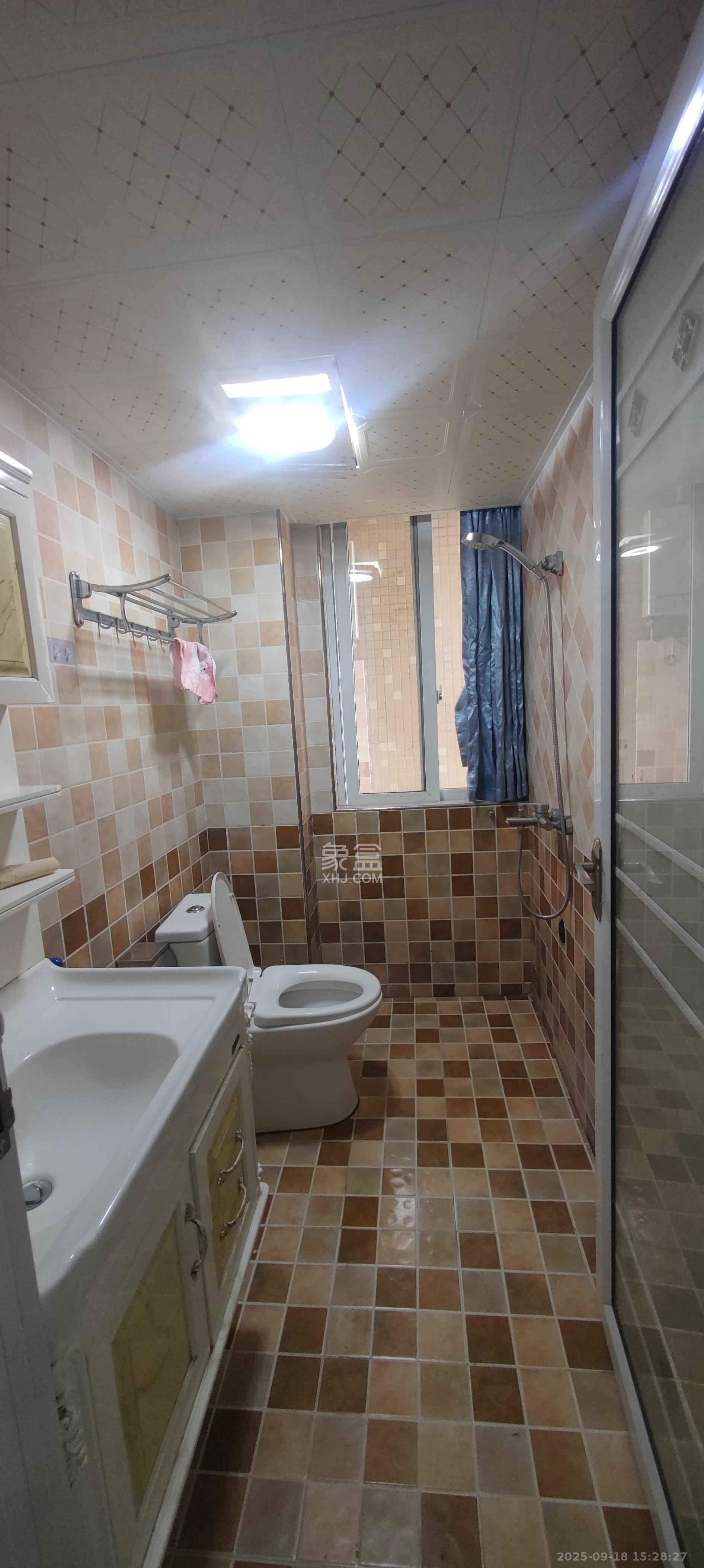 光明城市（星辰青年城）  2室2厅1卫    2100.0元/月室内图