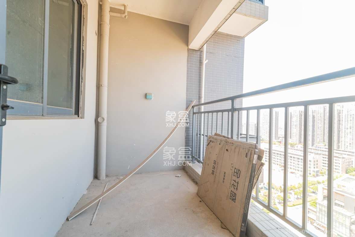 恒基凯旋门三期 4室2厅2卫 125.0万 恒基凯旋门三期 4室2厅2卫 125.0万其他