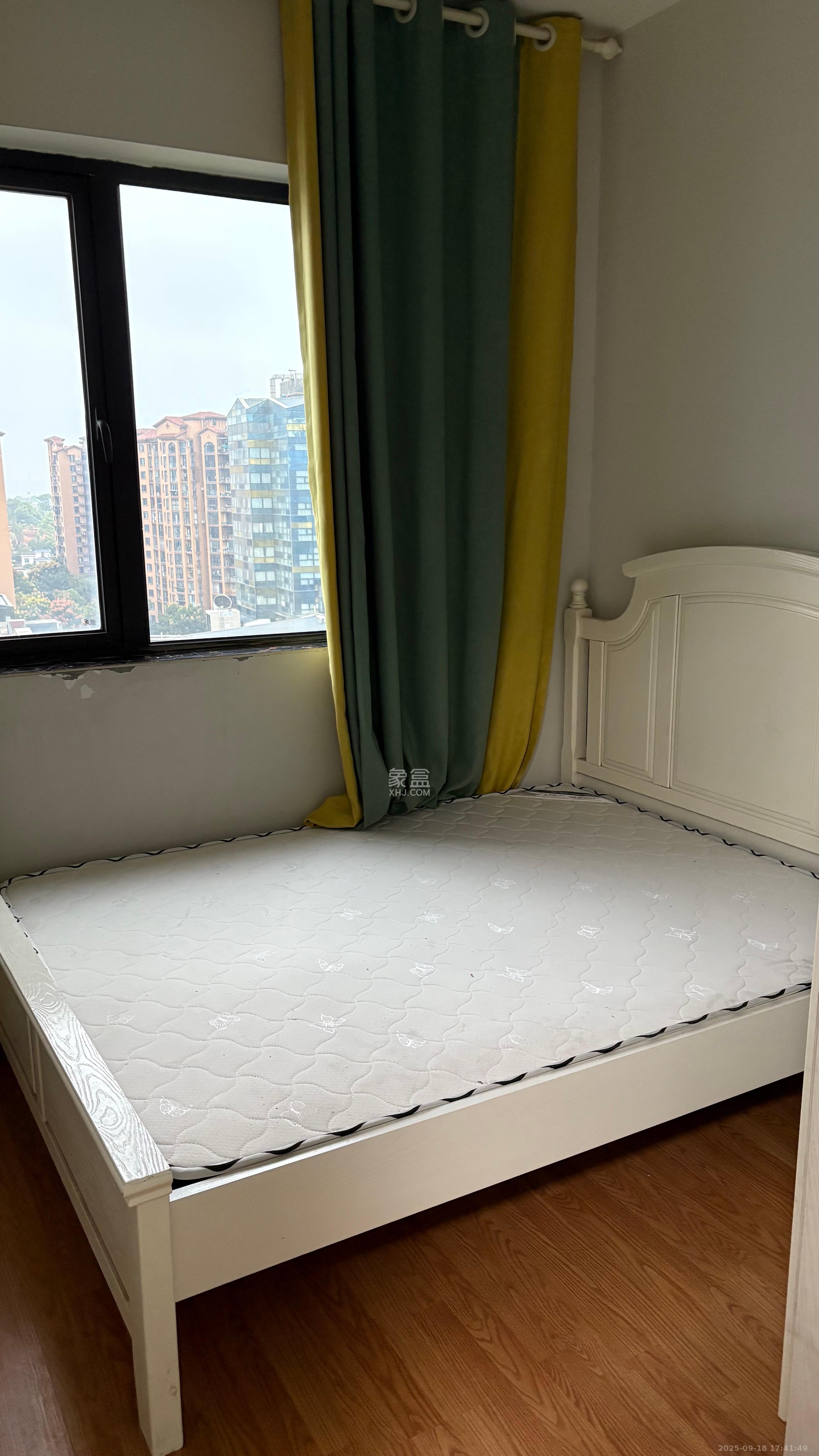 中海新城熙岸（中信新城五期）  2室1厅1卫    1700.0元/月室内图