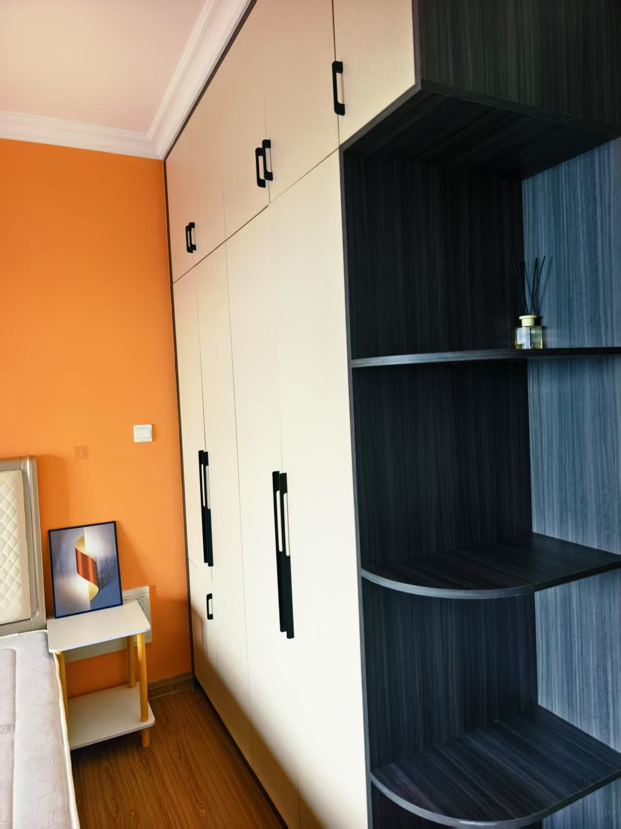 华耀碧桂园十里江湾誉峯 1室1厅1卫 1400.0元/月 华耀碧桂园十里江湾誉峯 1室1厅1卫 1400.0元/月室内图