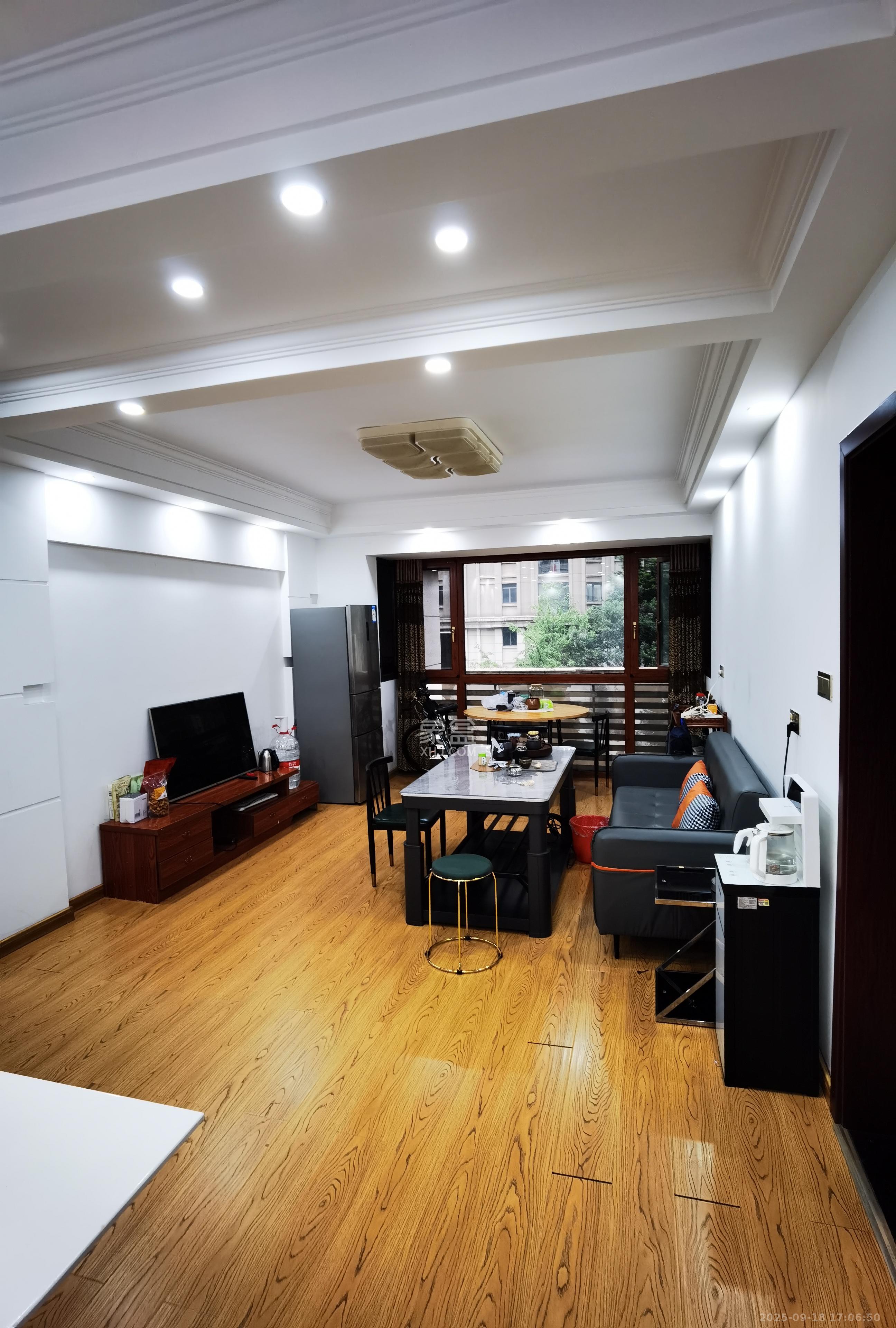 八方小区C区 3室2厅2卫 3800.0元/月 八方小区C区 3室2厅2卫 3800.0元/月室内图