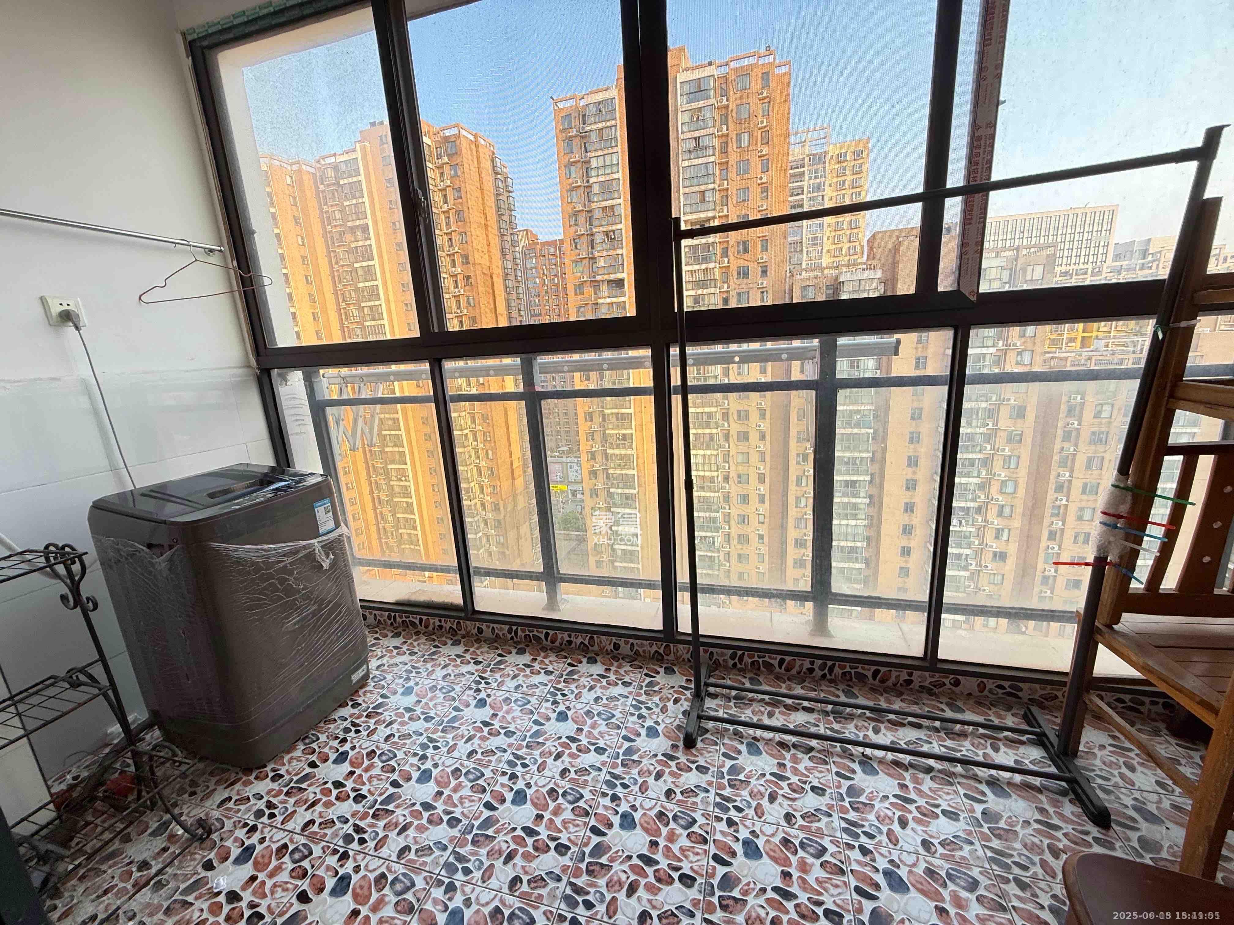 万芙锦城 2室1厅1卫 2000.0元/月 万芙锦城 2室1厅1卫 2000.0元/月室内图