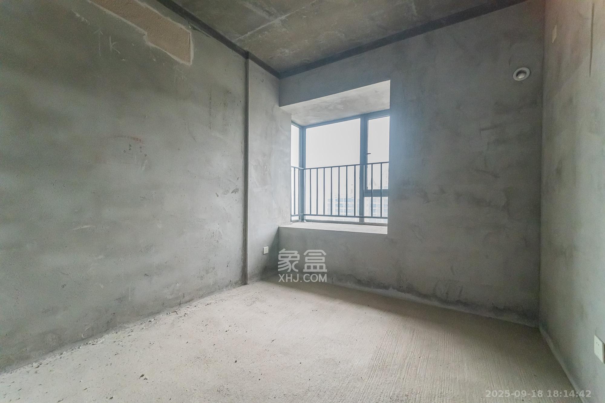 中建悦和城  4室2厅2卫    126.0万 中建悦和城  4室2厅2卫    126.0万其他