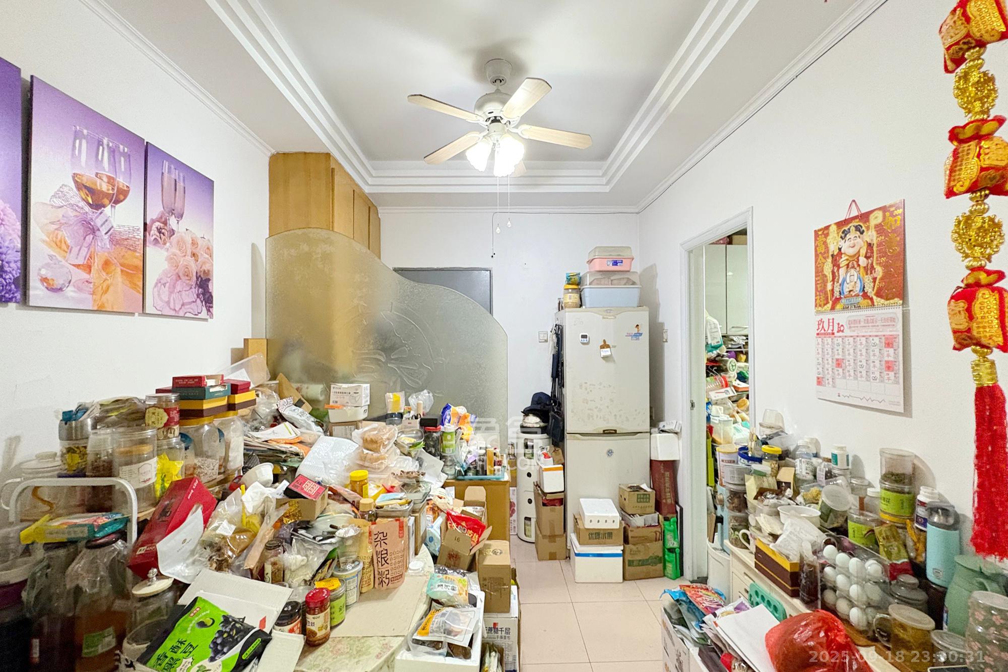 八一桥工商银行家属楼  3室2厅1卫    95.0万其他