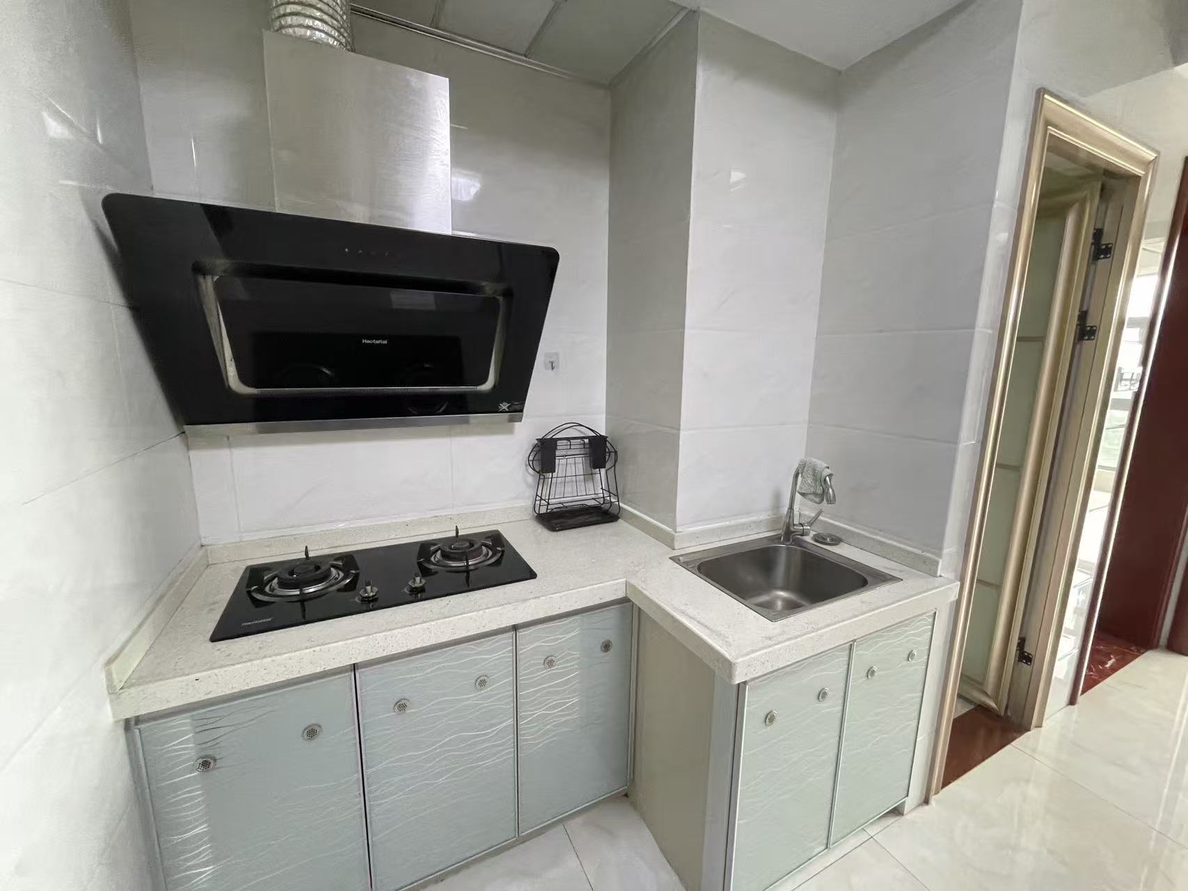 书香苑  2室1厅1卫    2100.0元/月 书香苑  2室1厅1卫    2100.0元/月室内图