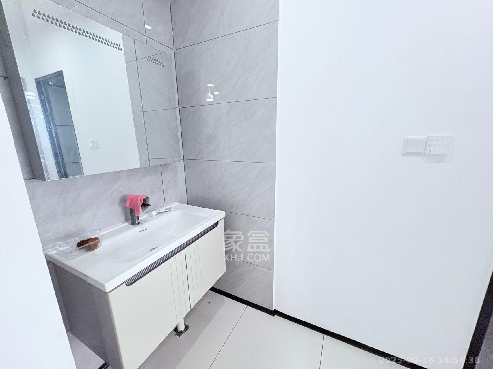 长沙檀府  4室2厅3卫    7500.0元/月室内图