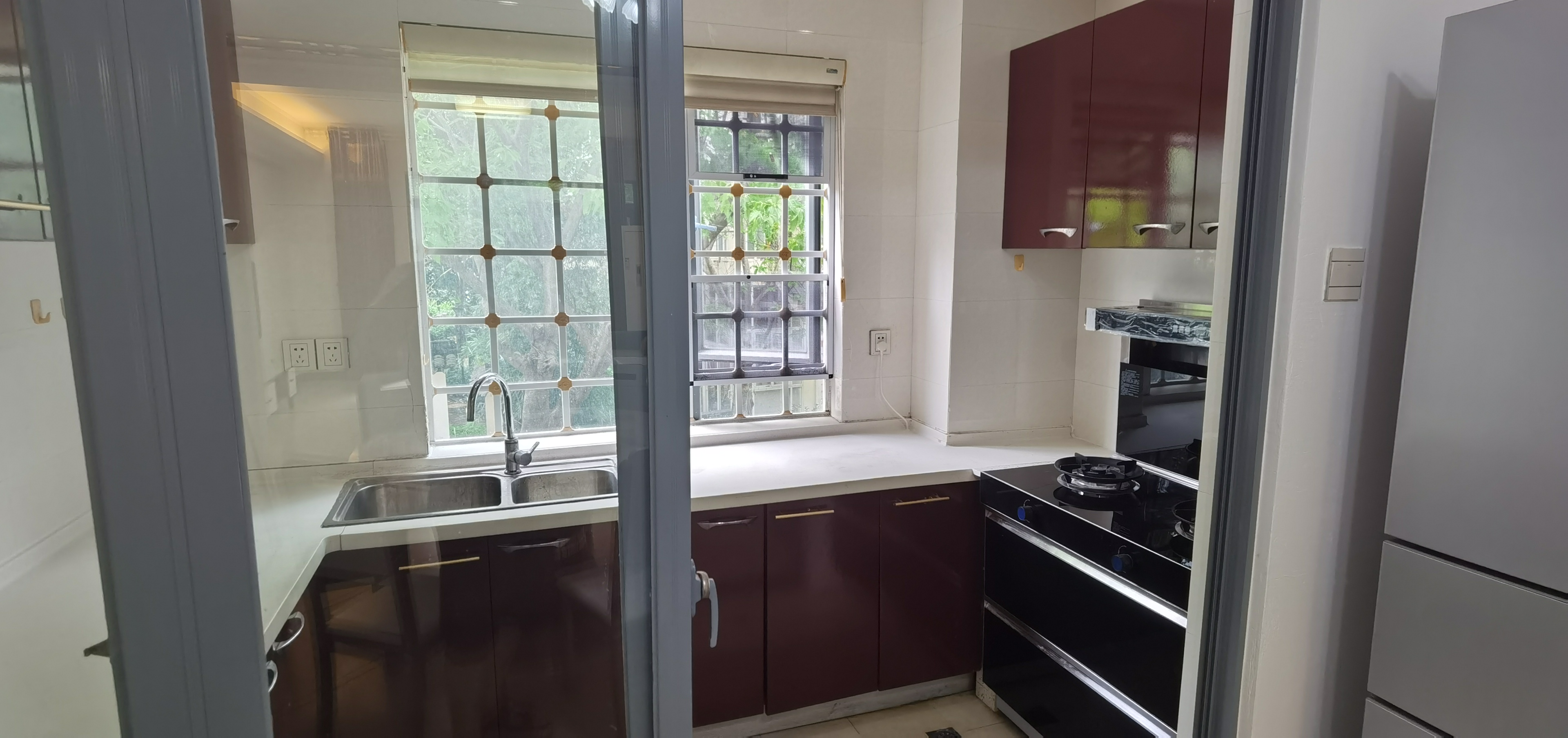 宝安江南城 3室2厅2卫 3200.0元/月 宝安江南城 3室2厅2卫 3200.0元/月室内图