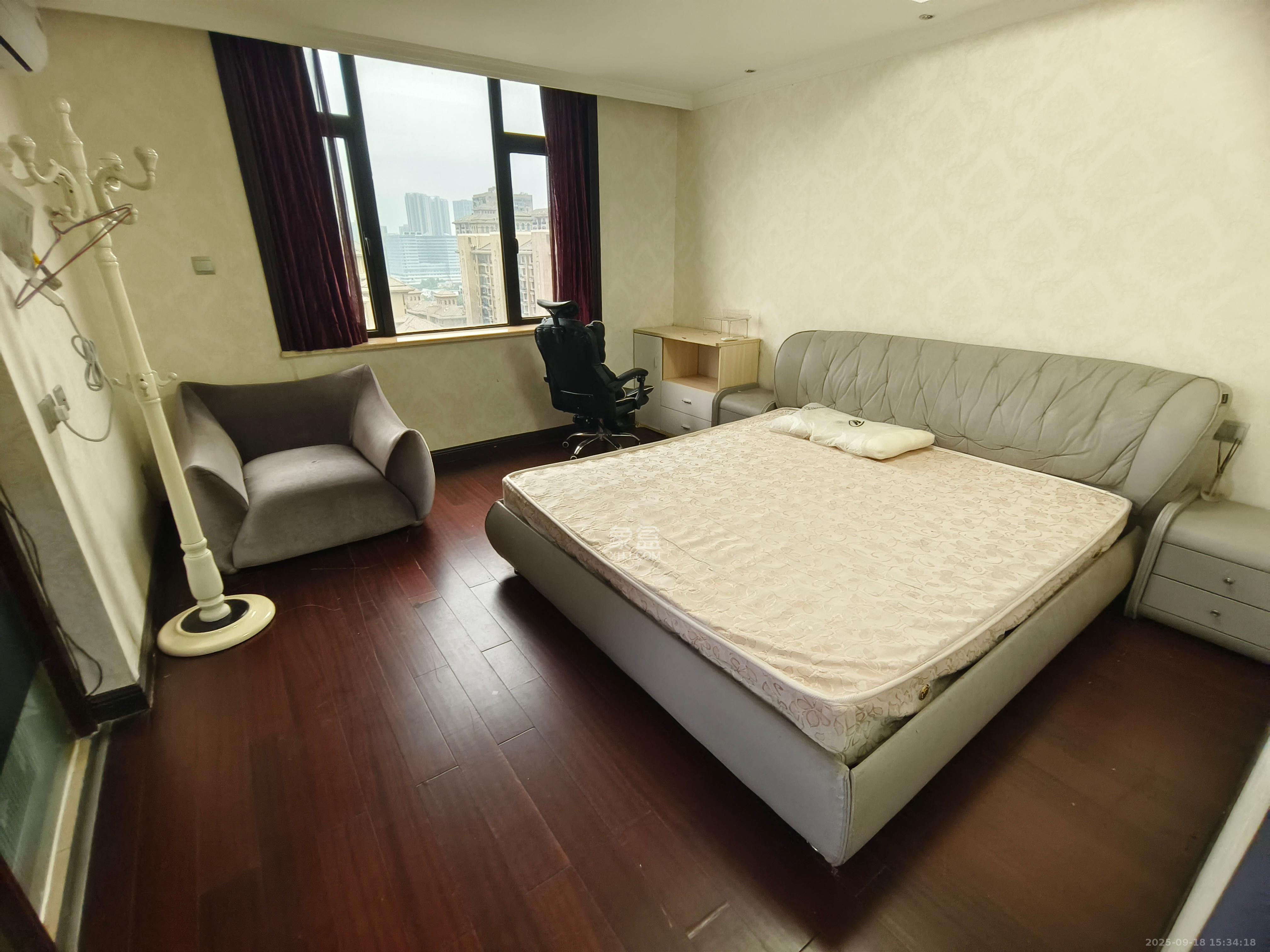 沁园春御院 1室0厅1卫 1900.0元/月 沁园春御院 1室0厅1卫 1900.0元/月室内图