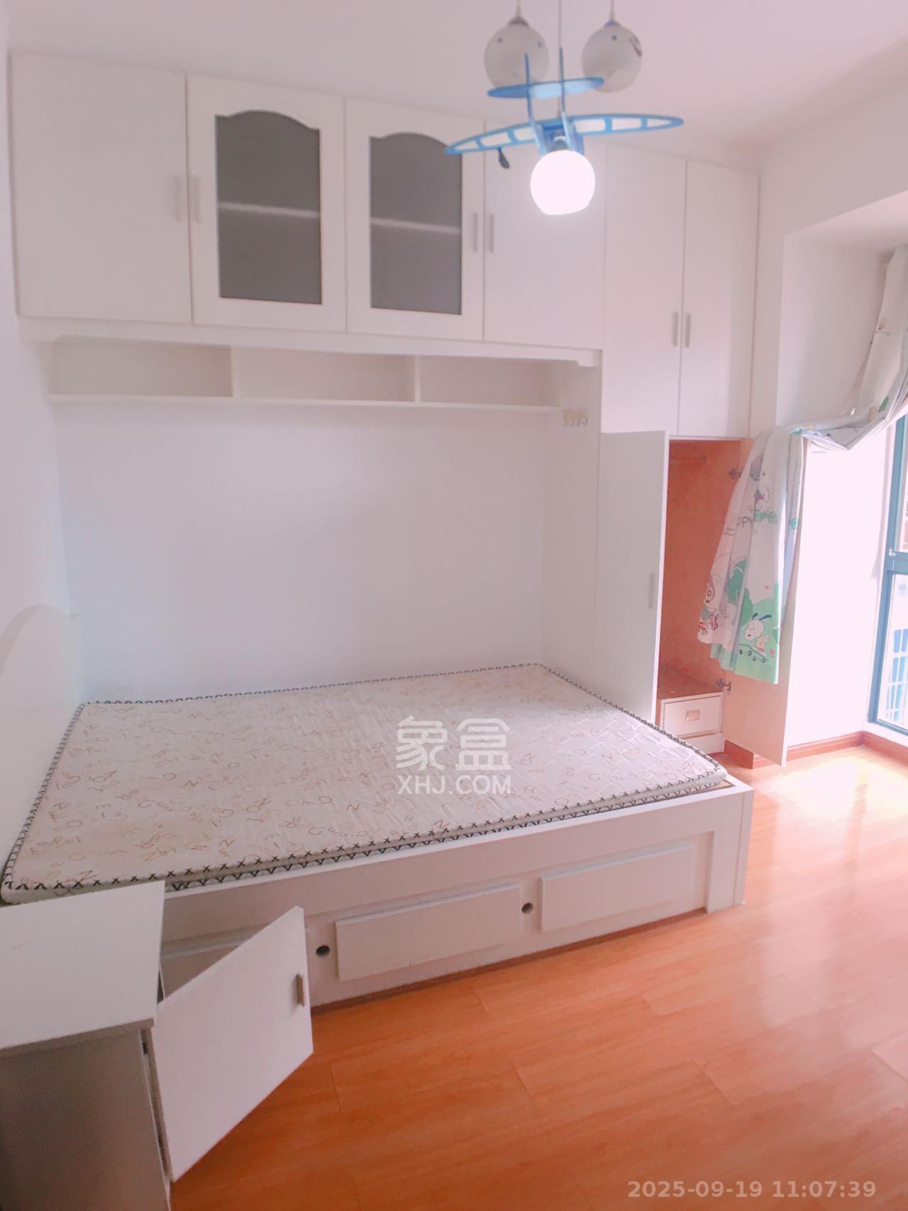 才子佳郡  3室2厅1卫    1900.0元/月室内图