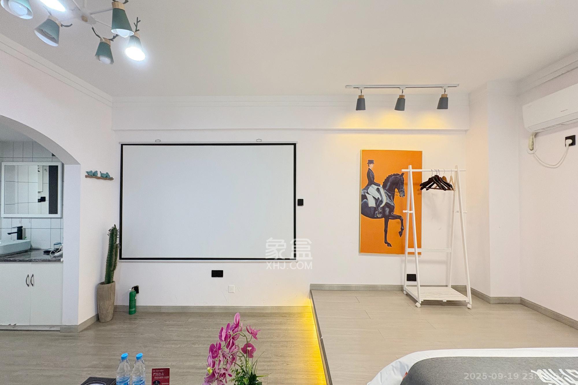 英尚国际 1室1厅1卫 41.0万 英尚国际 1室1厅1卫 41.0万客厅