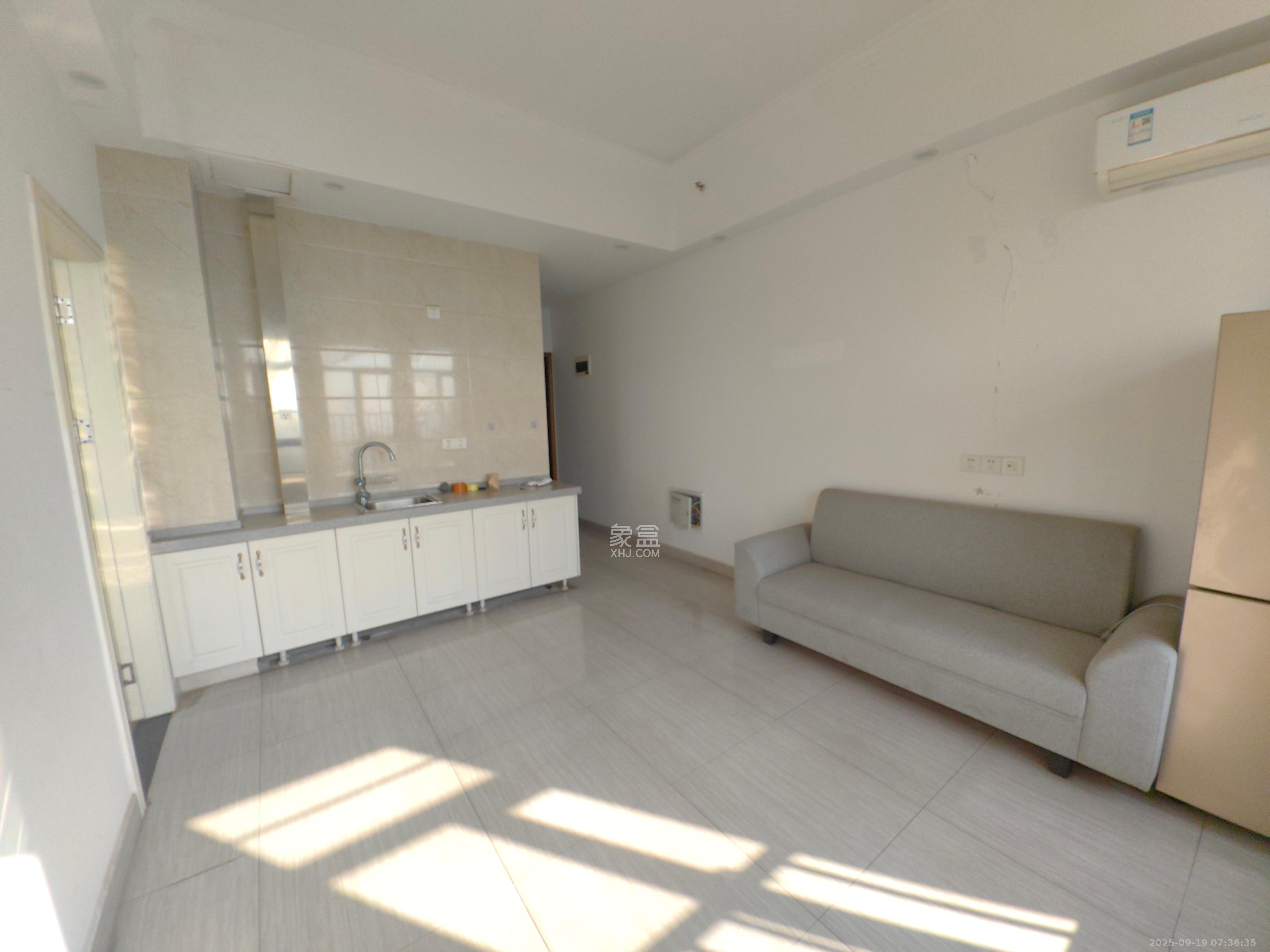 兆坤星悦荟 1室1厅1卫 1500.0元/月 兆坤星悦荟 1室1厅1卫 1500.0元/月室内图