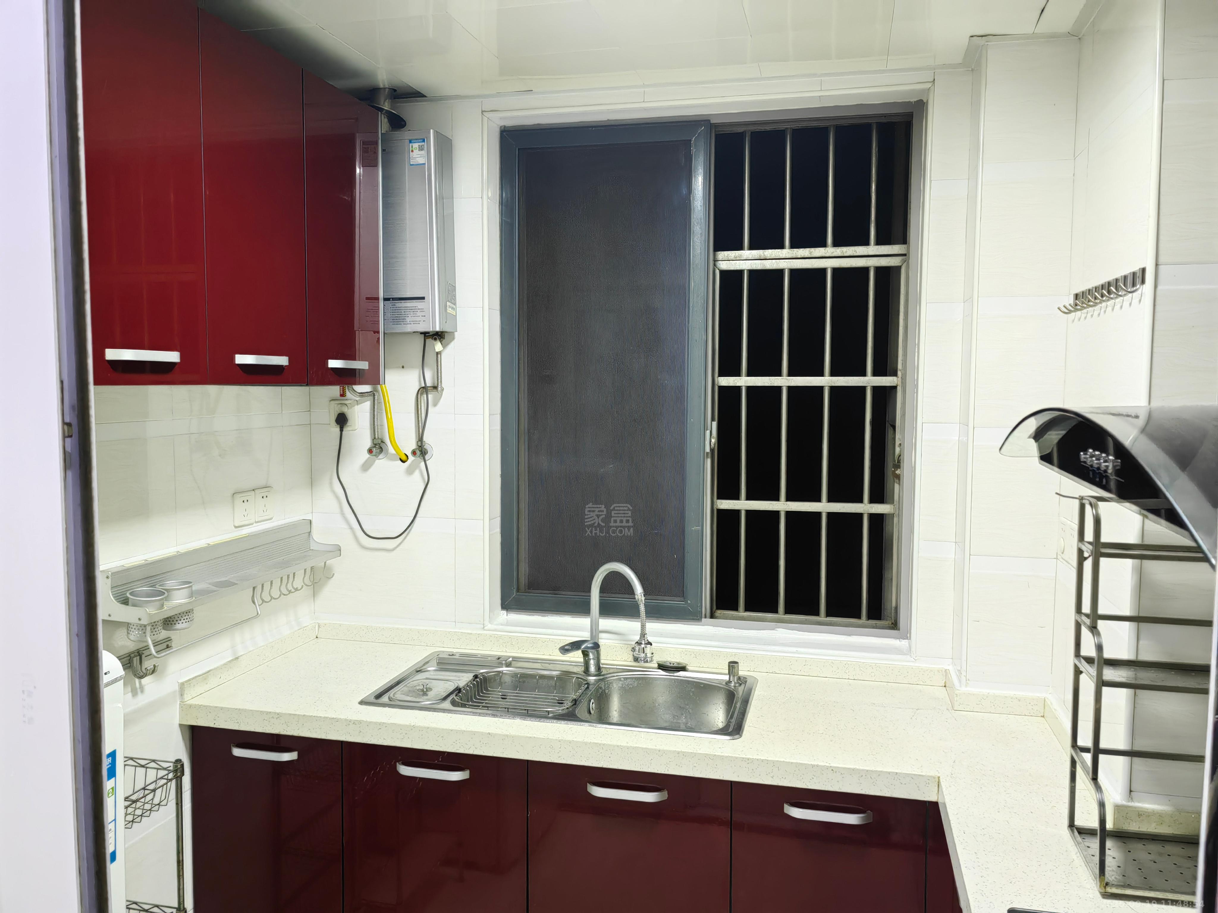 文化园三期 2室2厅1卫 1300.0元/月 文化园三期 2室2厅1卫 1300.0元/月室内图