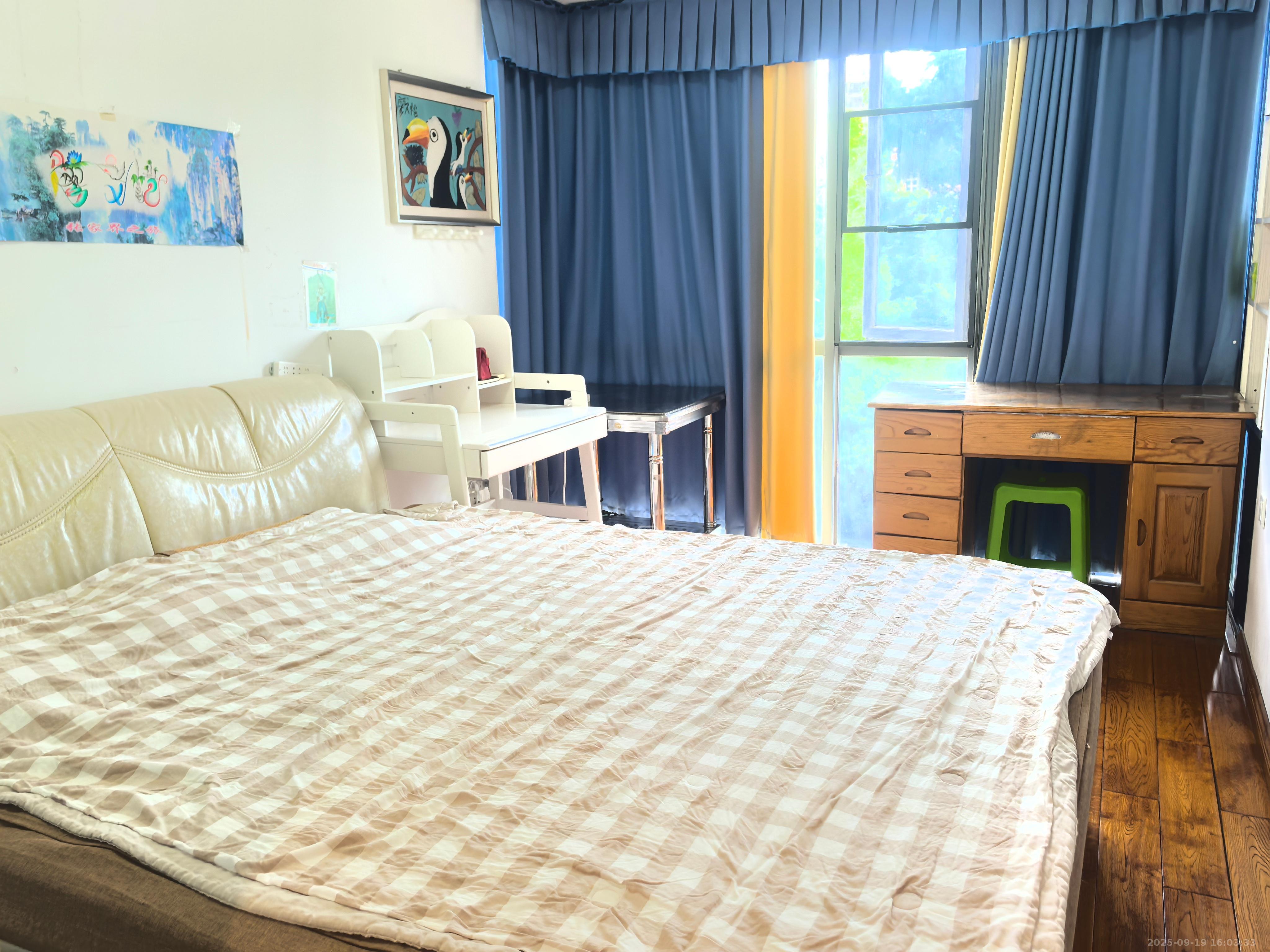 万博汇 4室2厅2卫 4200.0元/月 万博汇 4室2厅2卫 4200.0元/月室内图