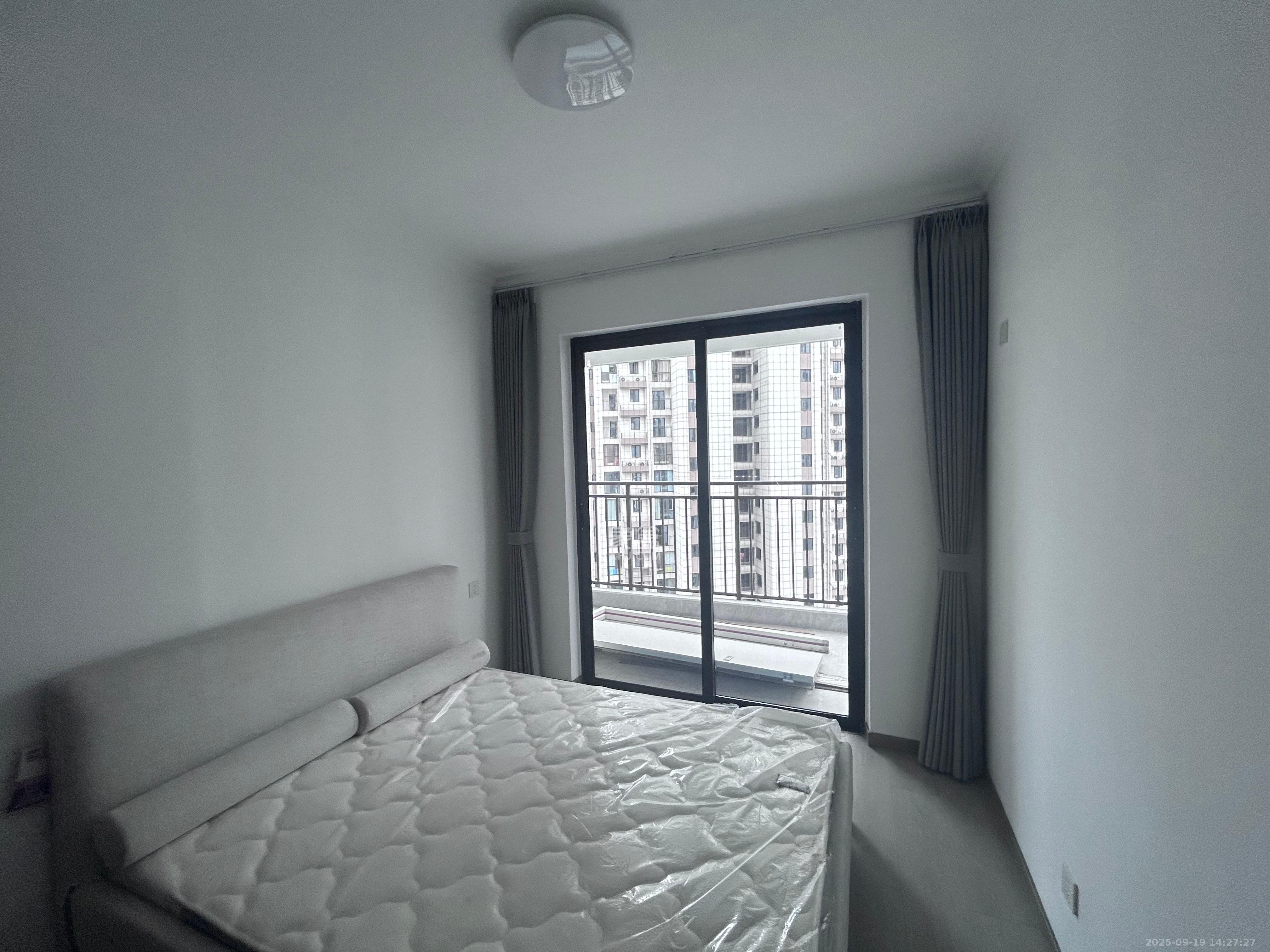 润和翰文府  4室2厅2卫    3000.0元/月室内图