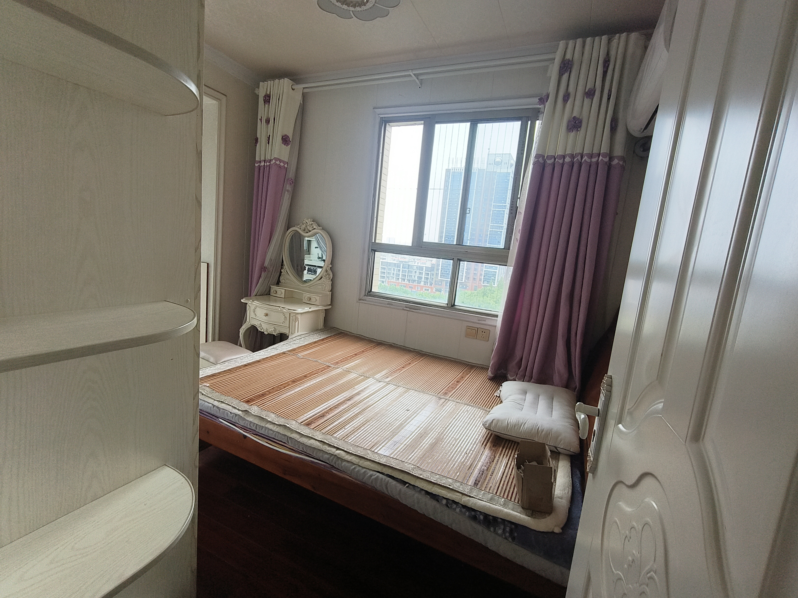 一品恒城 3室2厅1卫 1500.0元/月 一品恒城 3室2厅1卫 1500.0元/月室内图